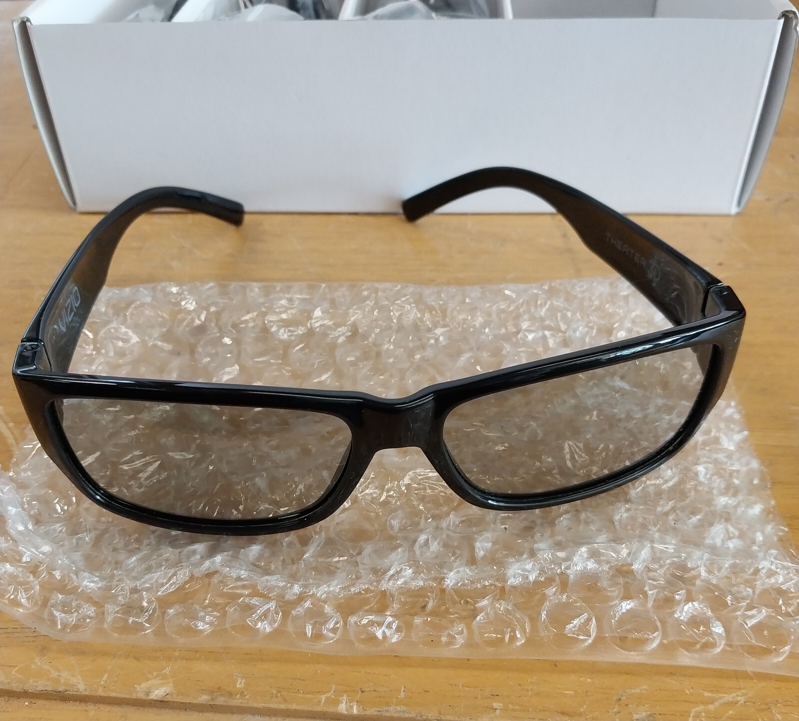 Vizio Theater 3D Glasses - Set of 4 Pairs *NEW, OPEN BOX* One pair opened