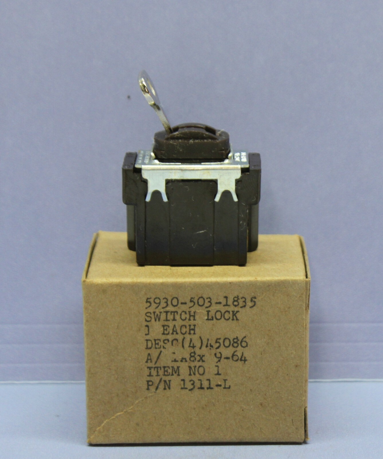 💡 Keyed Lock Locking Single-Pole ON/OFF Toggle Switch, Despard Interchangeable