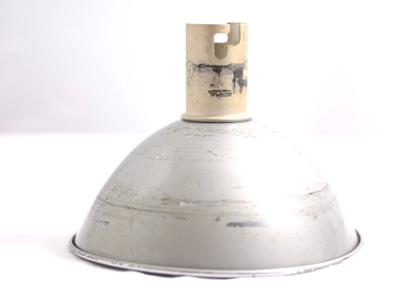 VIINTAGE CAMERA FLASH REFLECTOR HEAD