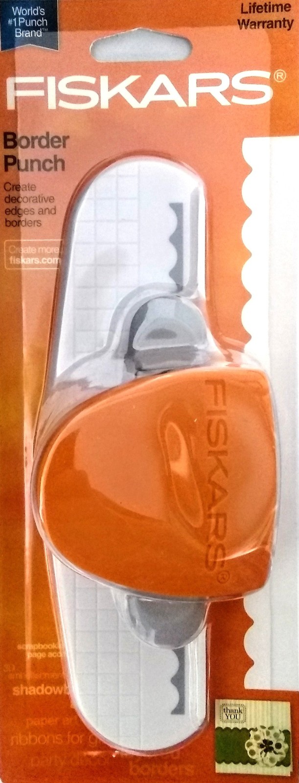 Fiskars Border Punch - Scallop Sentiment 145960-1002