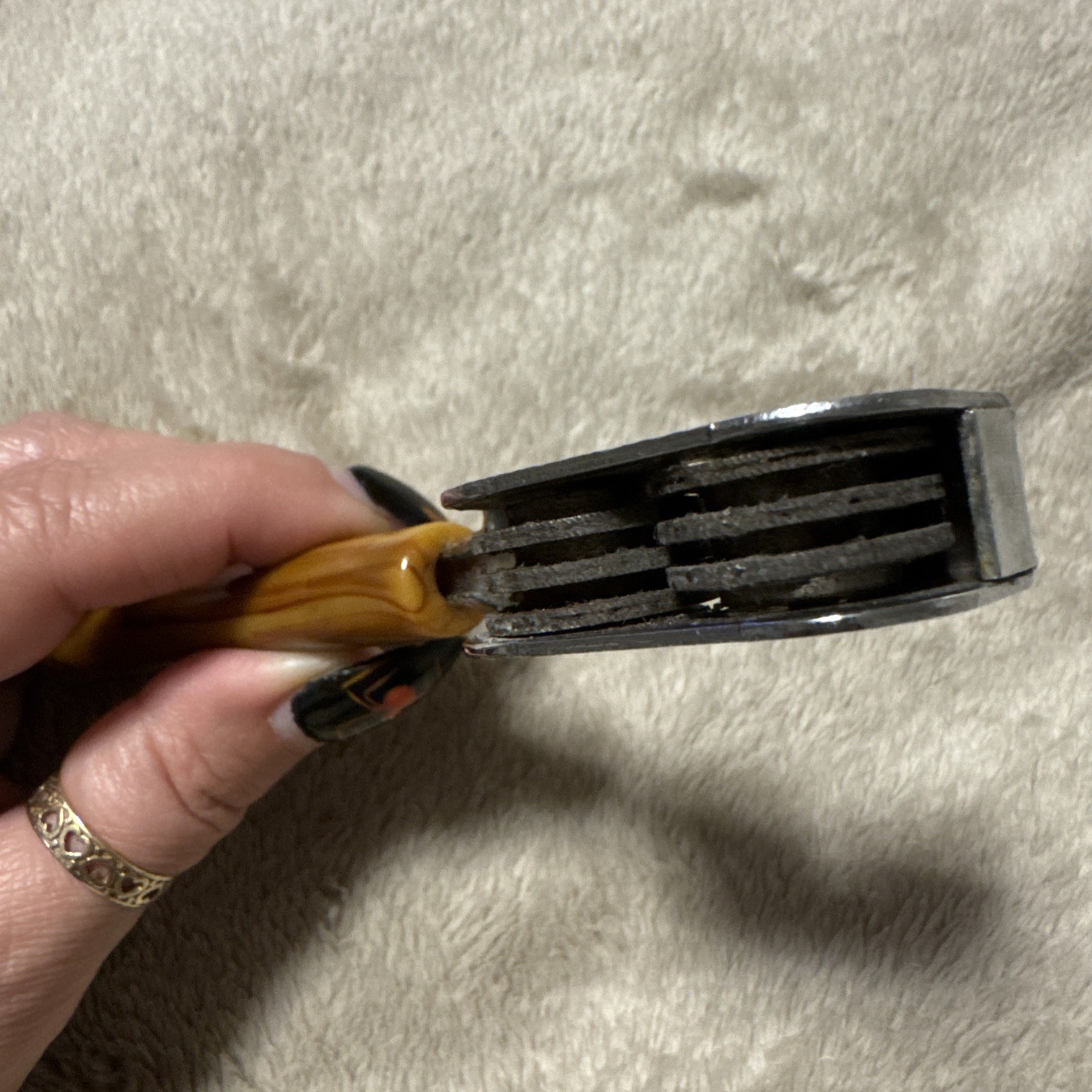 Vintage Pull-Through Hand-Held Double Wheel Knife Sharpener Bakelite Handle