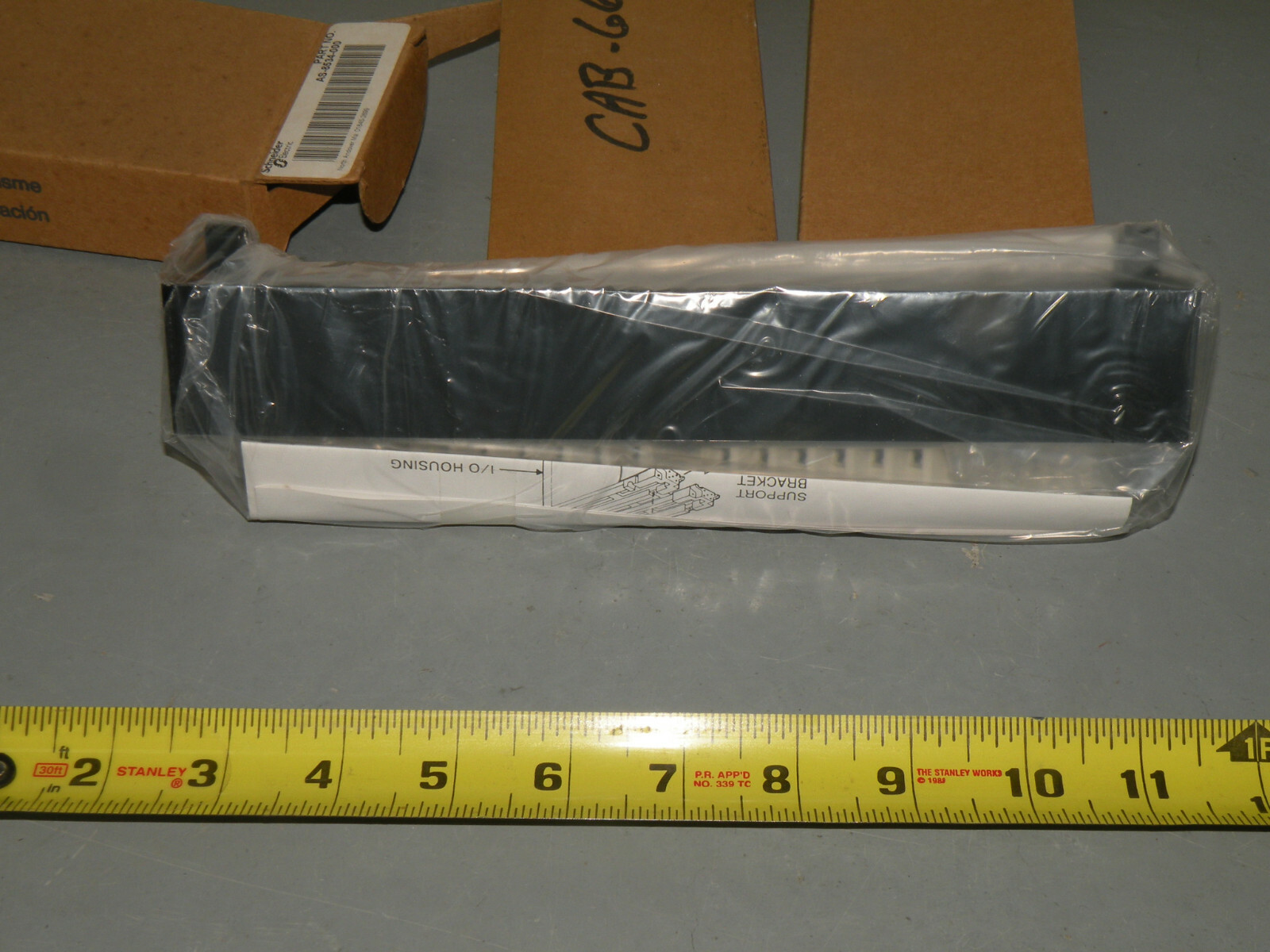 (1) Schneider Modicon High-/Low-Density Connector AS-8534-000