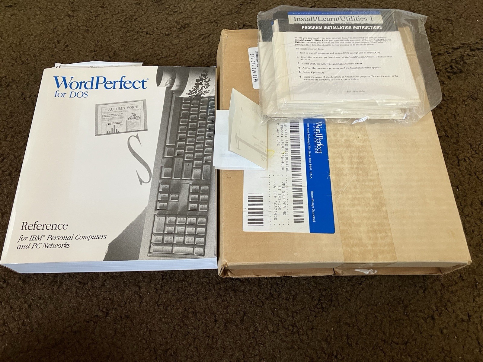 WORDPERFECT 5.1 FOR DOS / 12 5.25” DISKS / REFERENCE MANUAL / DEC. 1991