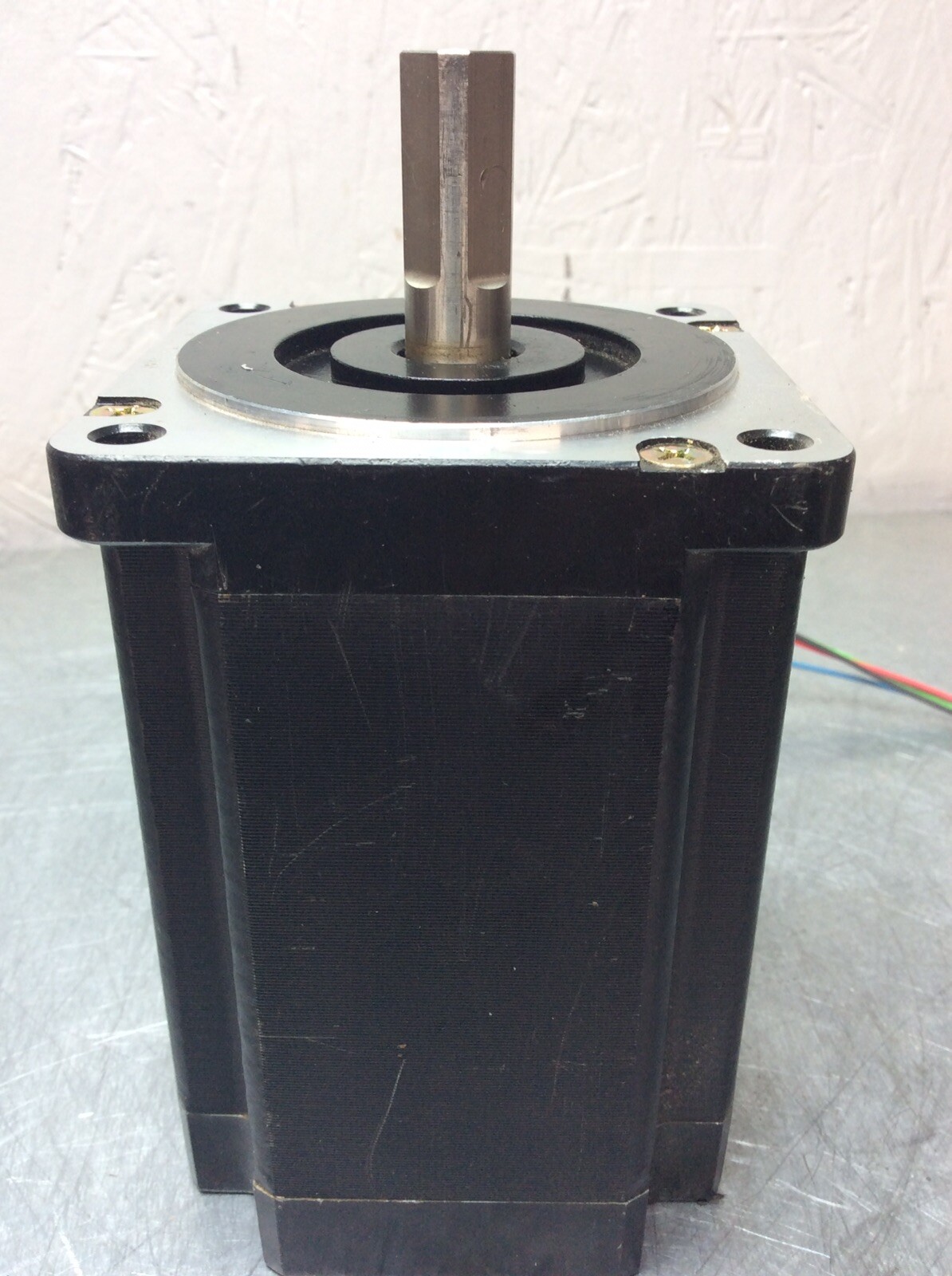 M4COM PF491-05A 0536 Stepper Motor 4-Phase Stepping 5.4V 2.8A 18 Deg/Step