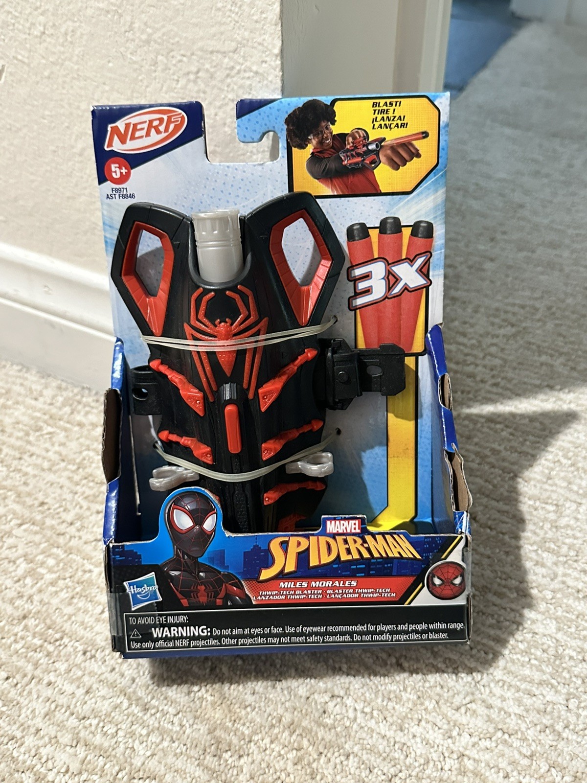 Nerf Marvel Spider-Man Miles Morales Thwip Tech Blaster x3 Darts