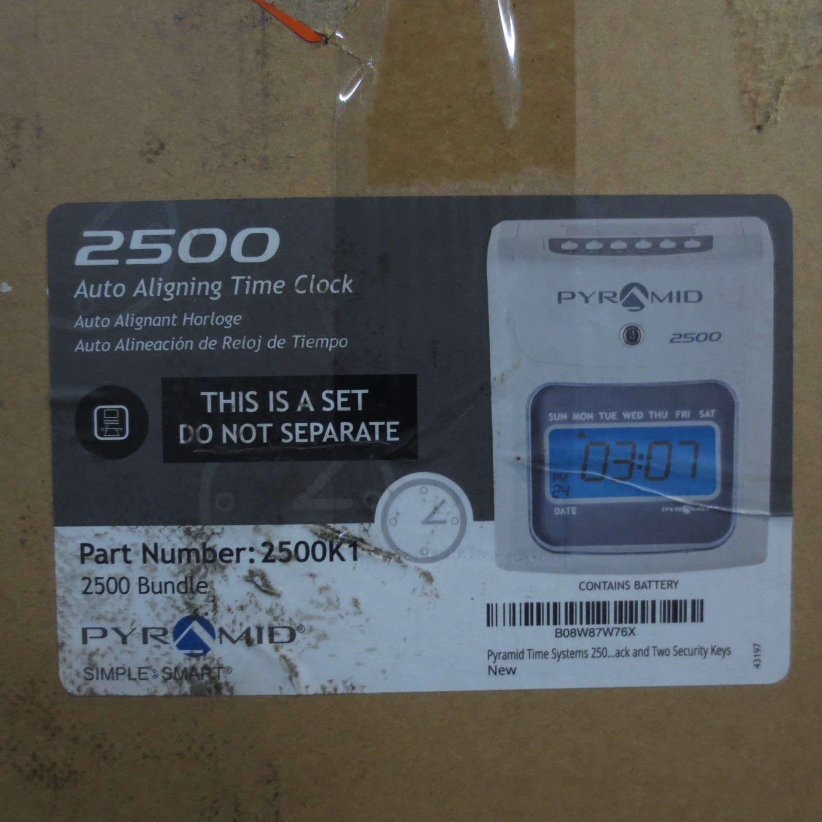 Pyramid Time Systems - Model 2500 Auto Aligning and Top Loading Time Clock