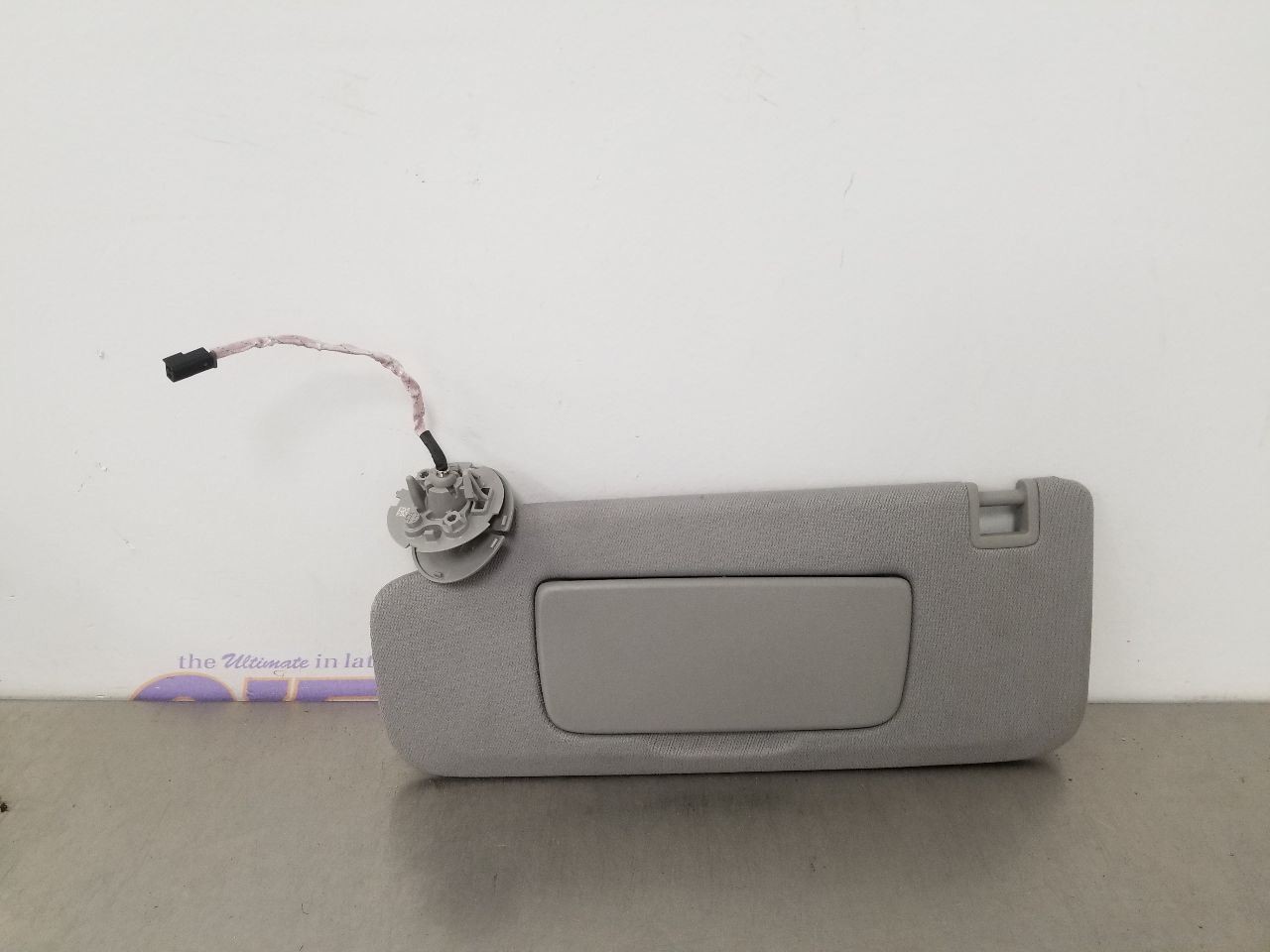 24 GMC TERRAIN SLE SUN VISOR GRAY LEFT DRIVER