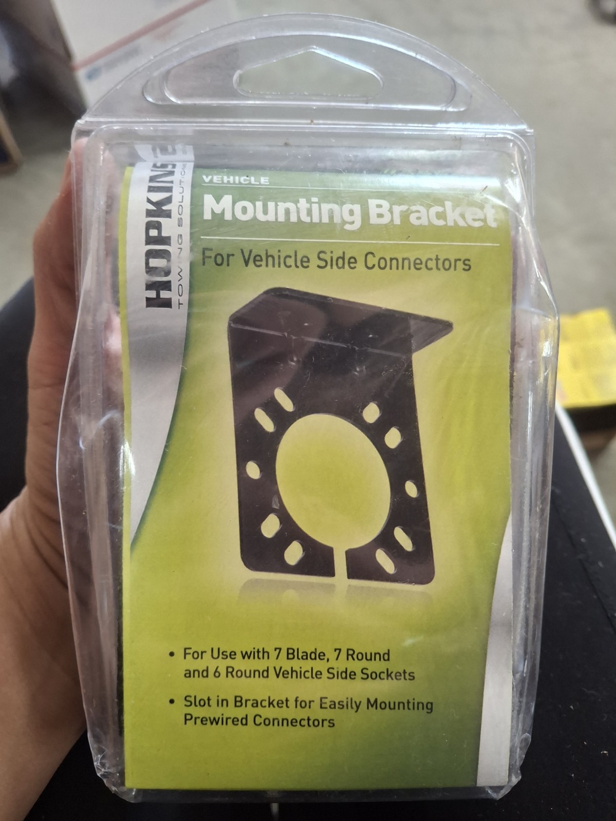 Hopkins 48625 Universal Trailer Wire Slotted Mounting Bracket