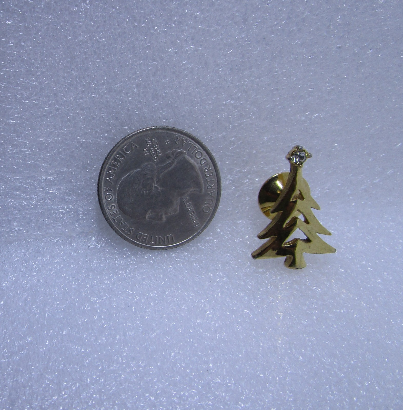 Christmas Tree w Rhinestone Pin