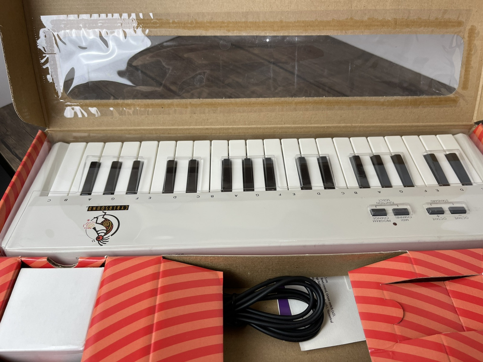 CyberSound Studio Music Maker 3.0 Midi Keyboard System - New Open Box