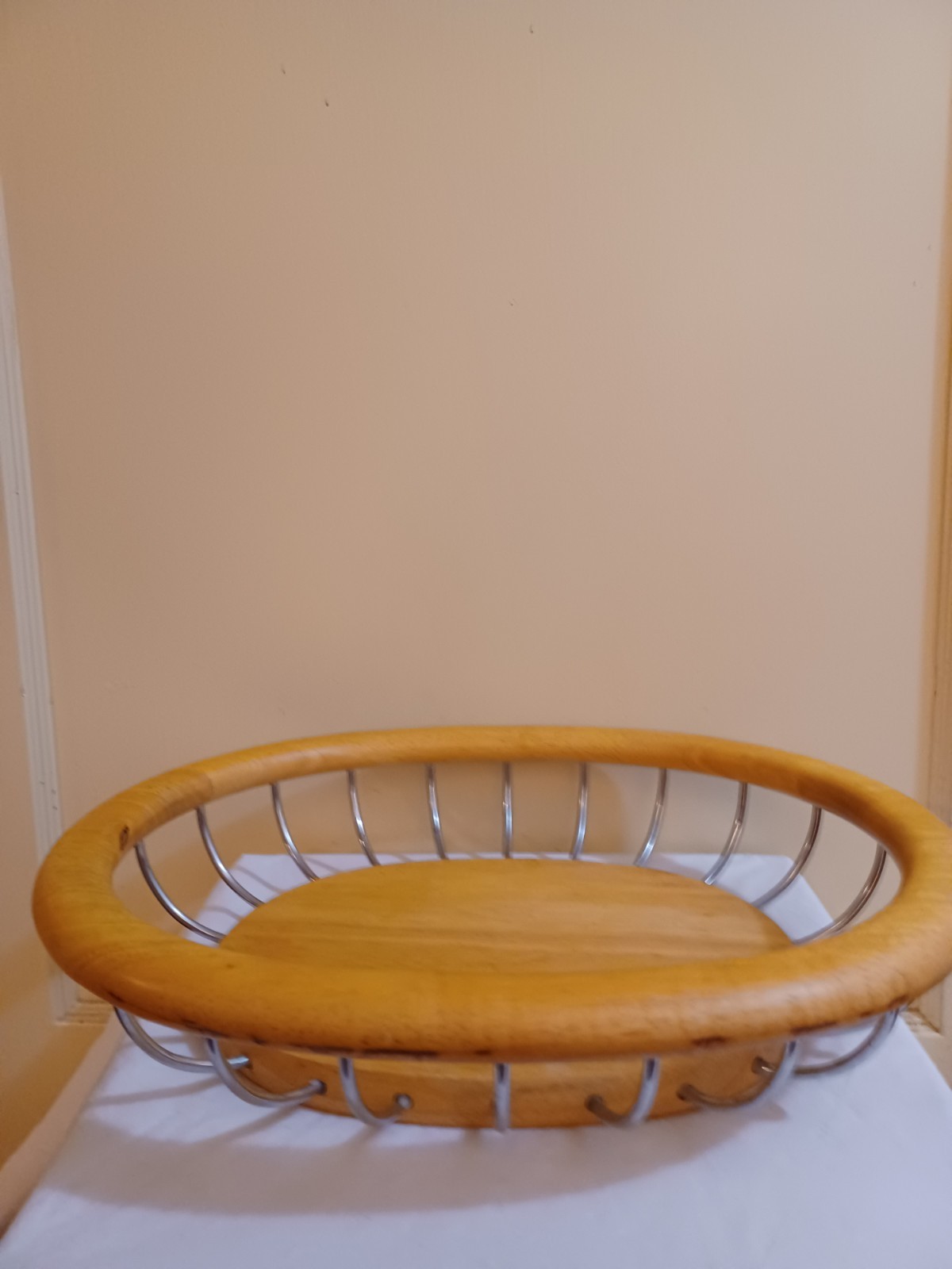Large Solid Wood & Metal Basket Bread or Fruit Light Oak Rim & Base Oval 16.5"