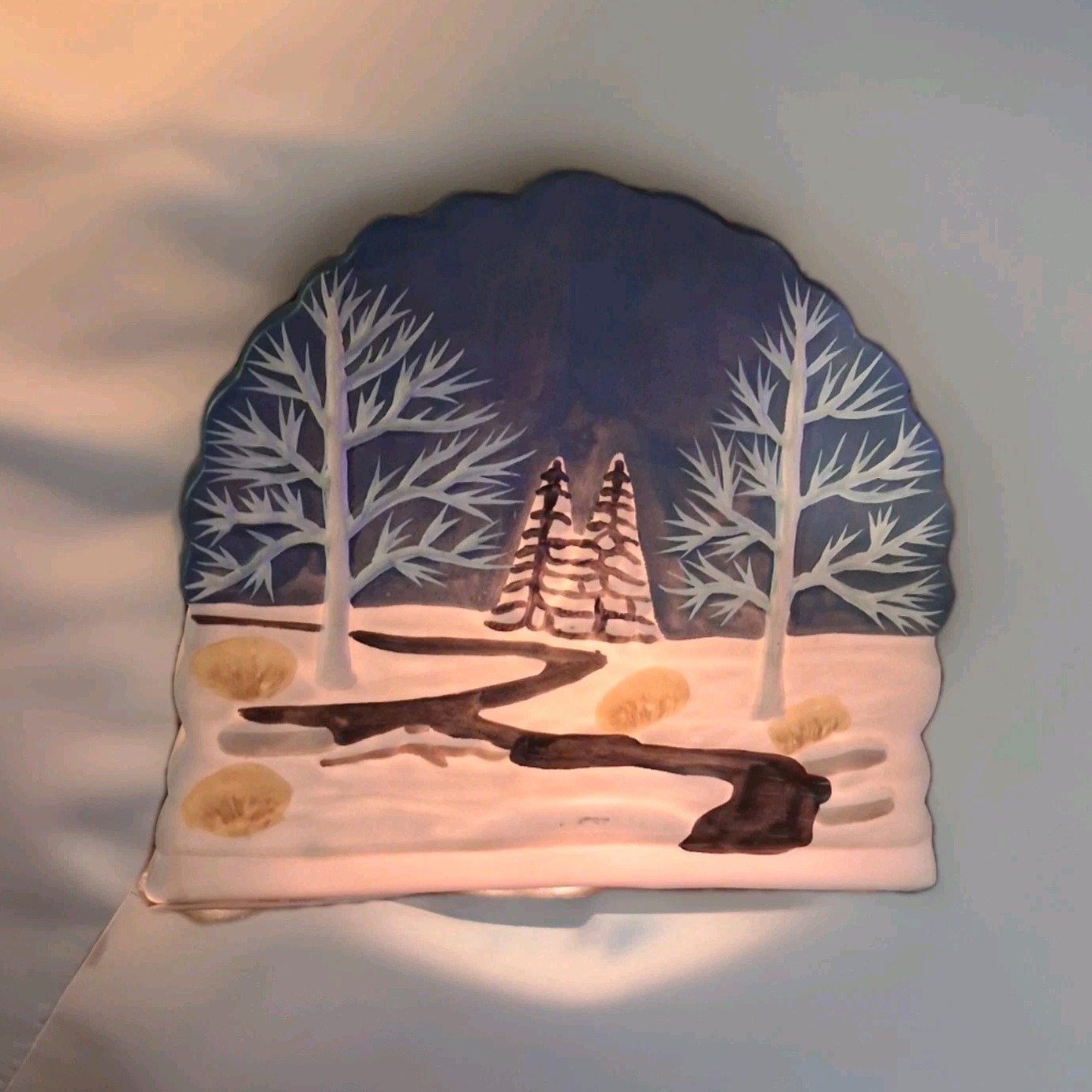 Ceramic Winter Scene Seasonal Night Light with White Light