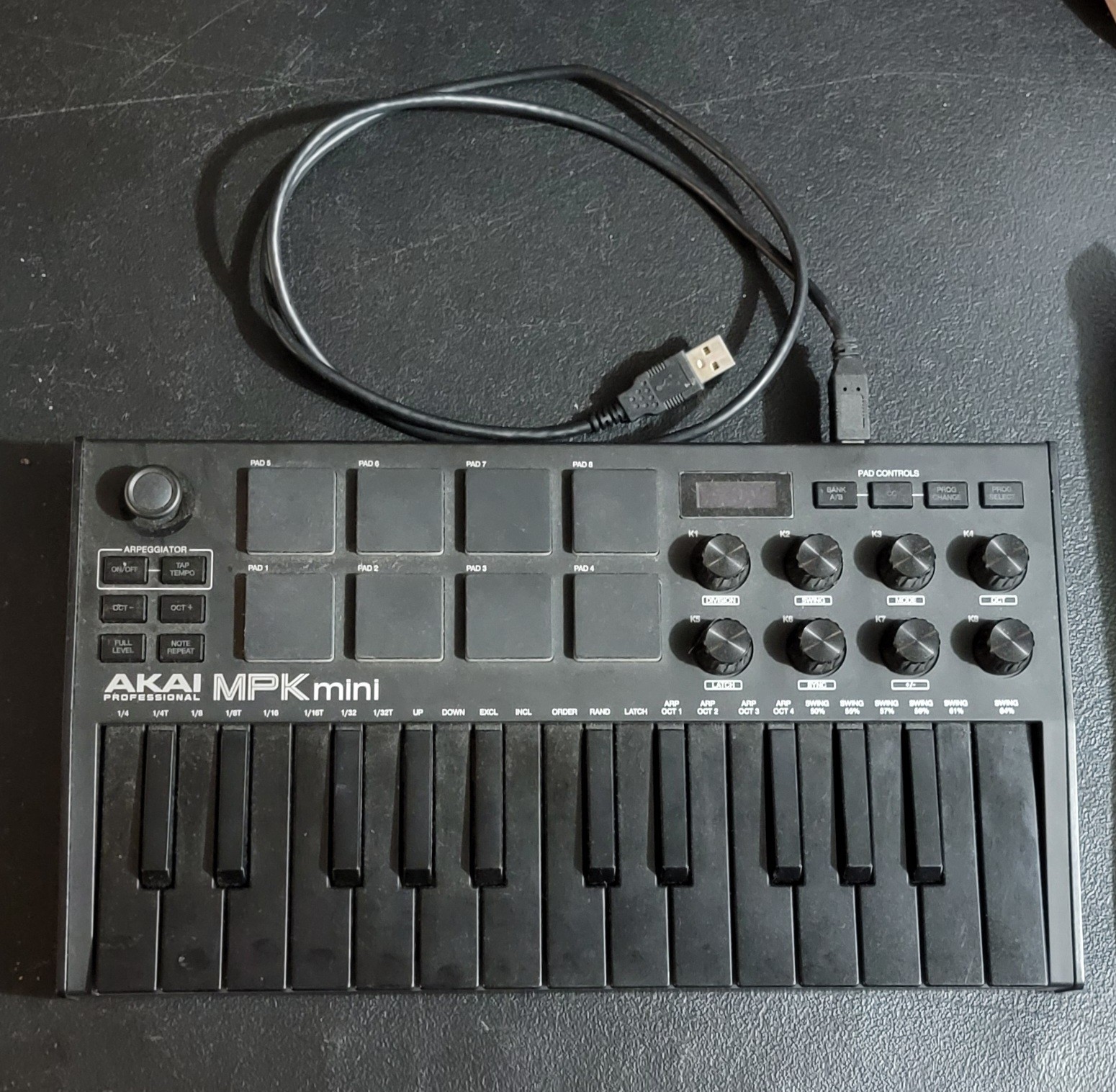 Akai MPK Mini MK3 Compact Keyboard and Pad Controller - Black