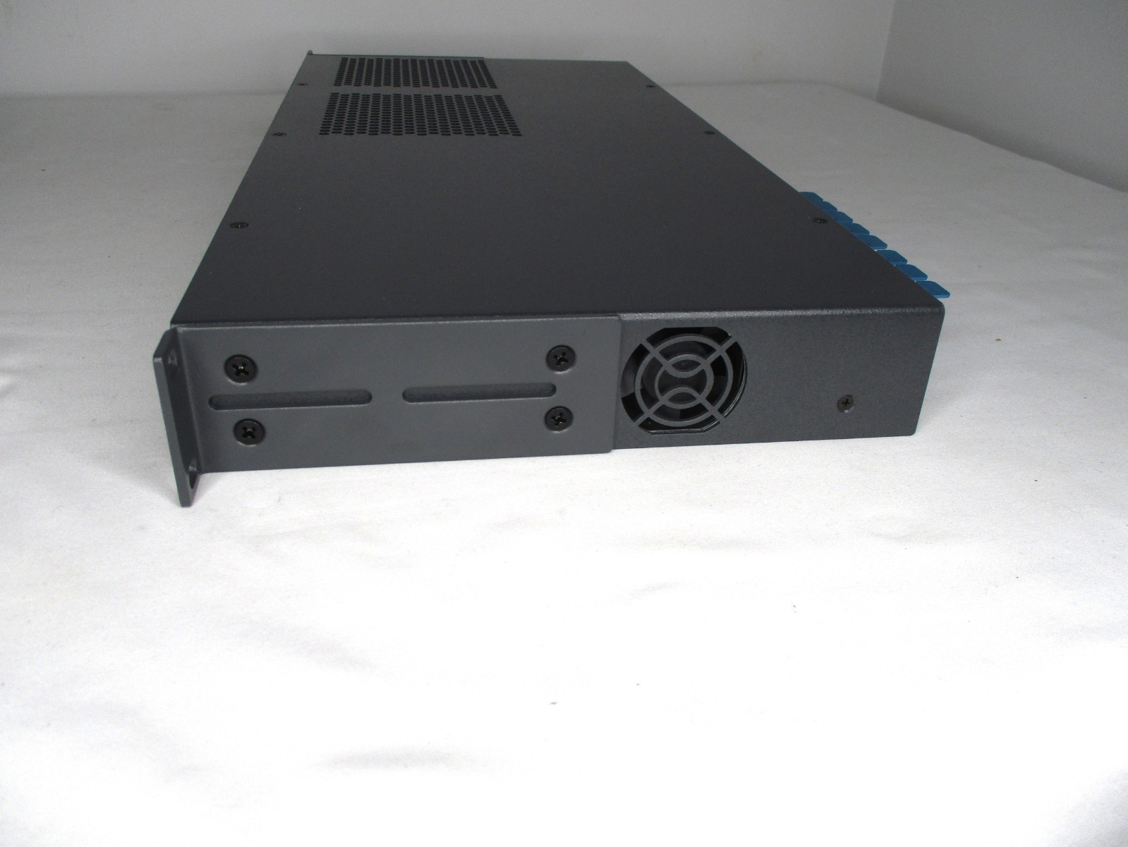 Extron DMP 128 Plus C AT 12×8 Digital Matrix Processor 60-1512-10