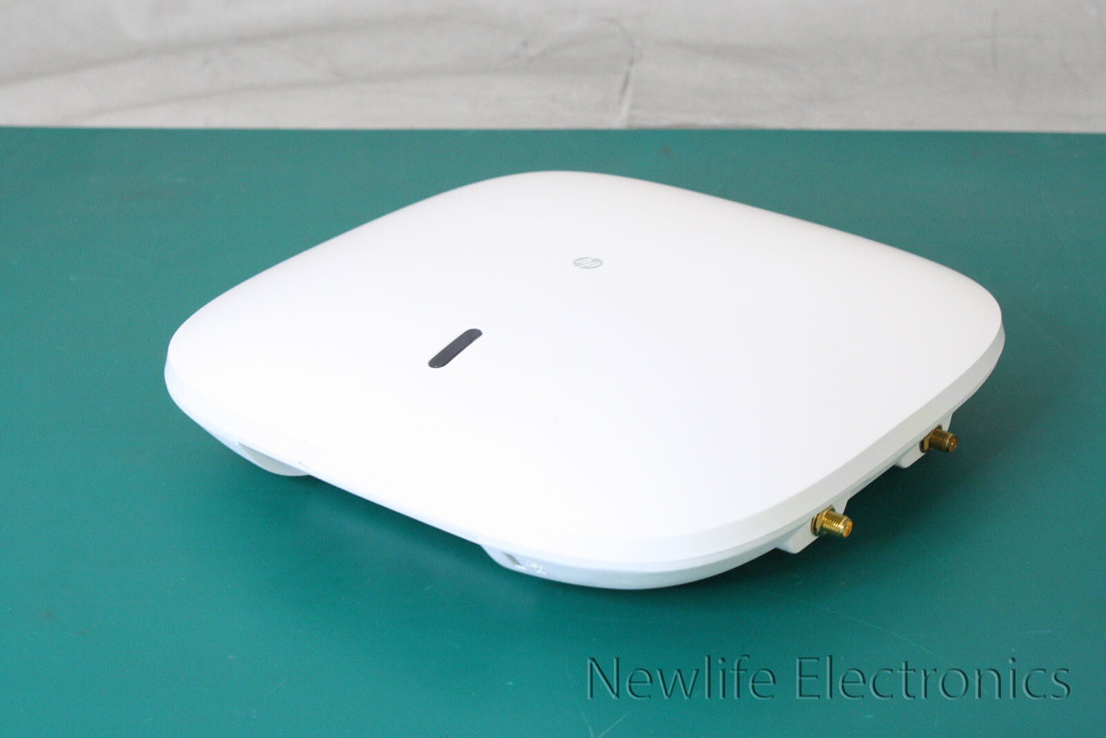 HP JG994-61101 525 Wireless Dual-radio 802.11AC (AM) 866Mbps Access Point JG994A