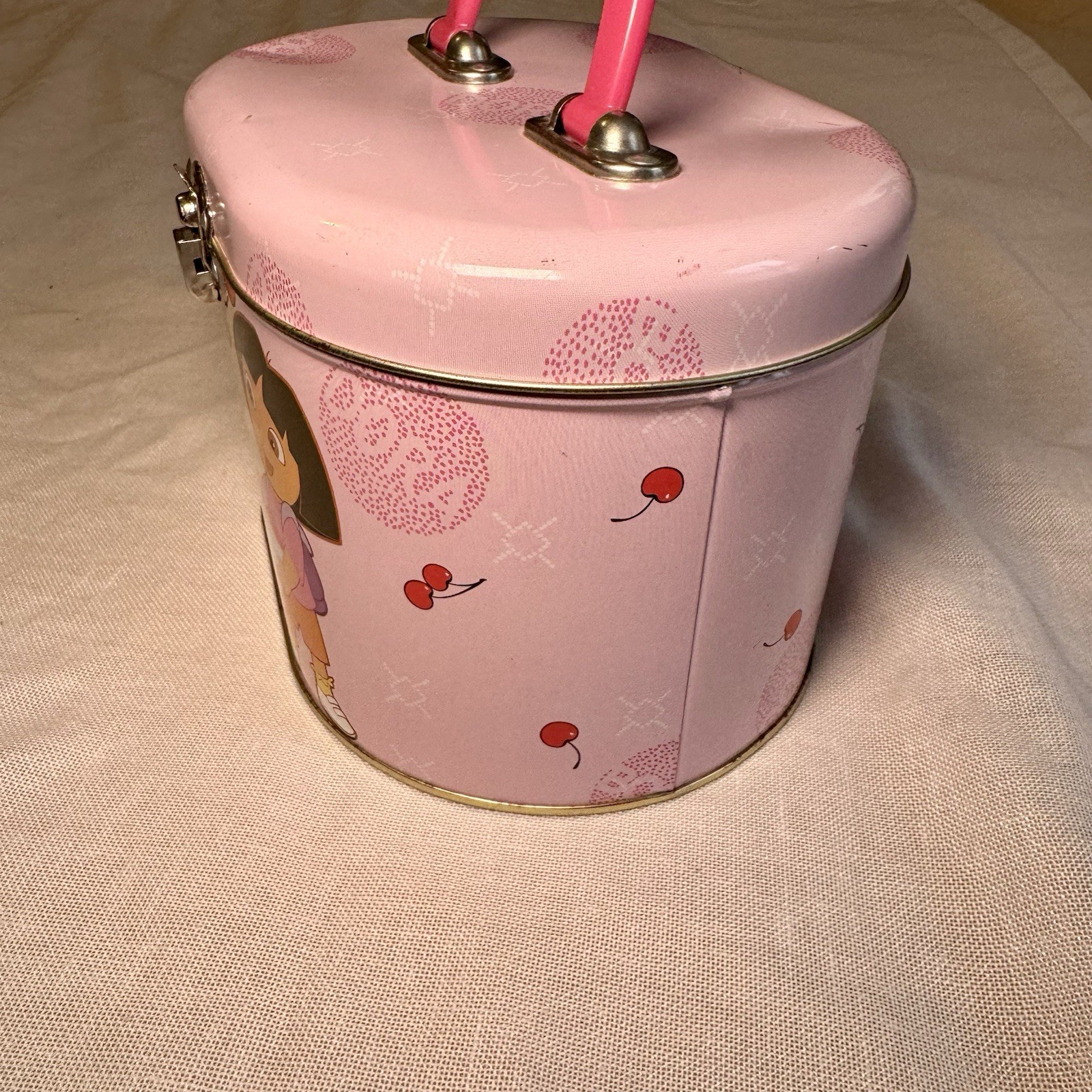 RARE Nickelodeon Dora The Explorer & Boots Tin Box Pink With Latch & Handle