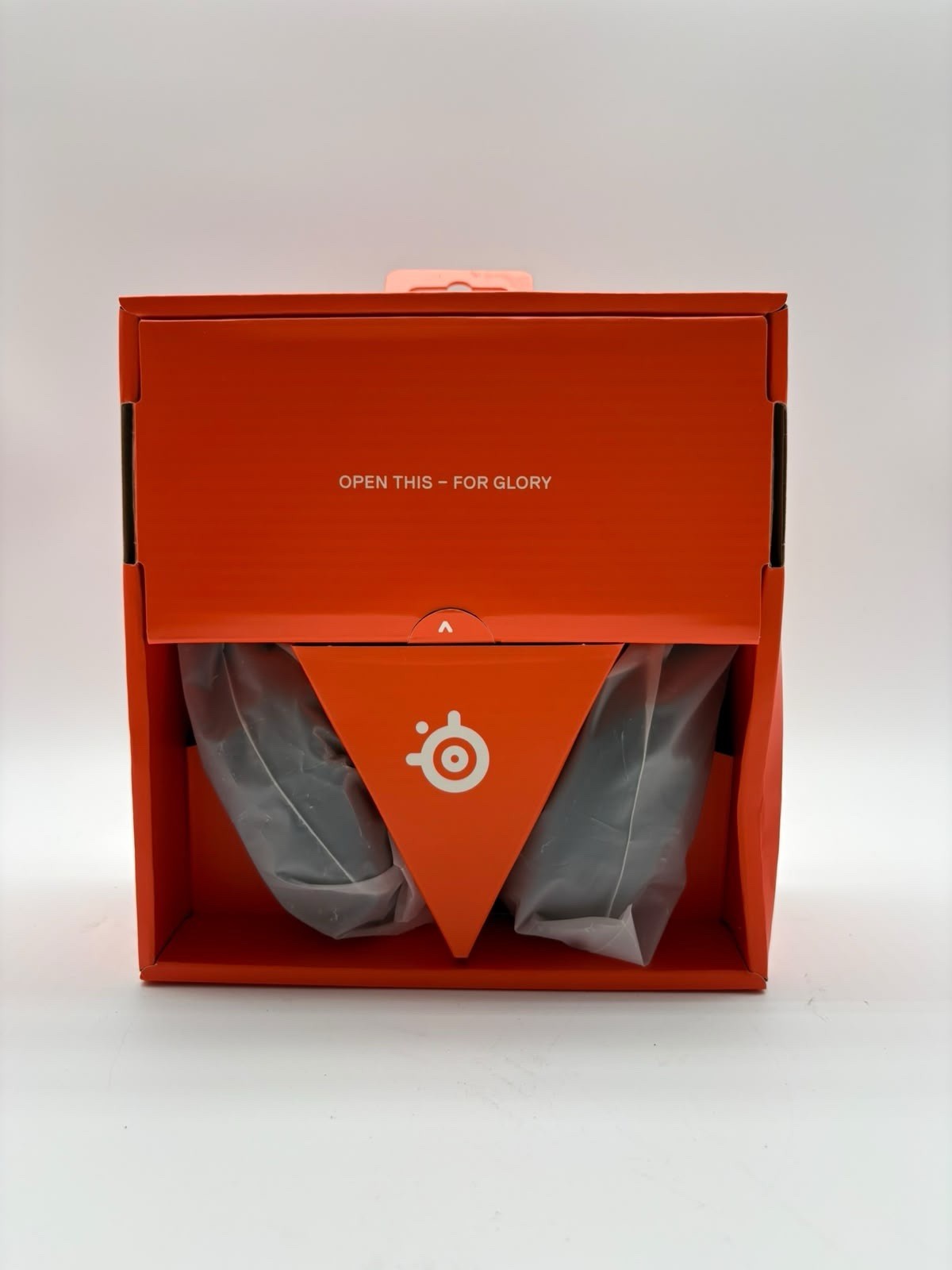 Steelers Arctis Nova 1p Wired Gaming Headset(G47)