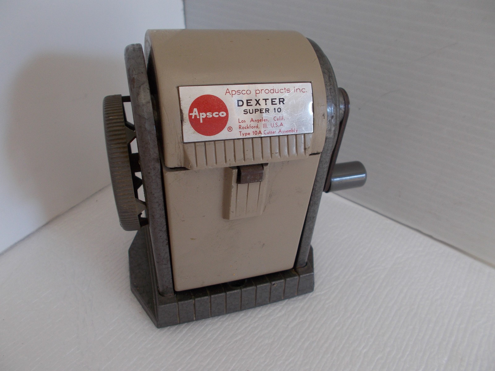 VTG. Apsco Dexter Super 10 Pencil Sharpener 6 Position Desk or Wall Mount  (J-1)