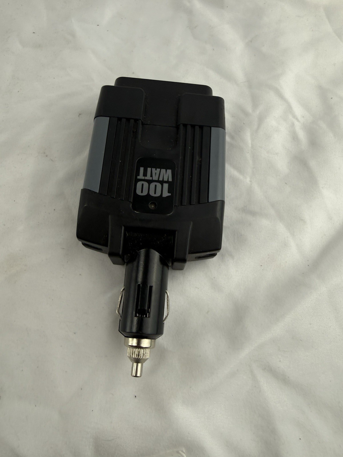 100 Watt Power Inverter 12V Cigarette Lighter. 115VAC & USB Port. Working. VGC