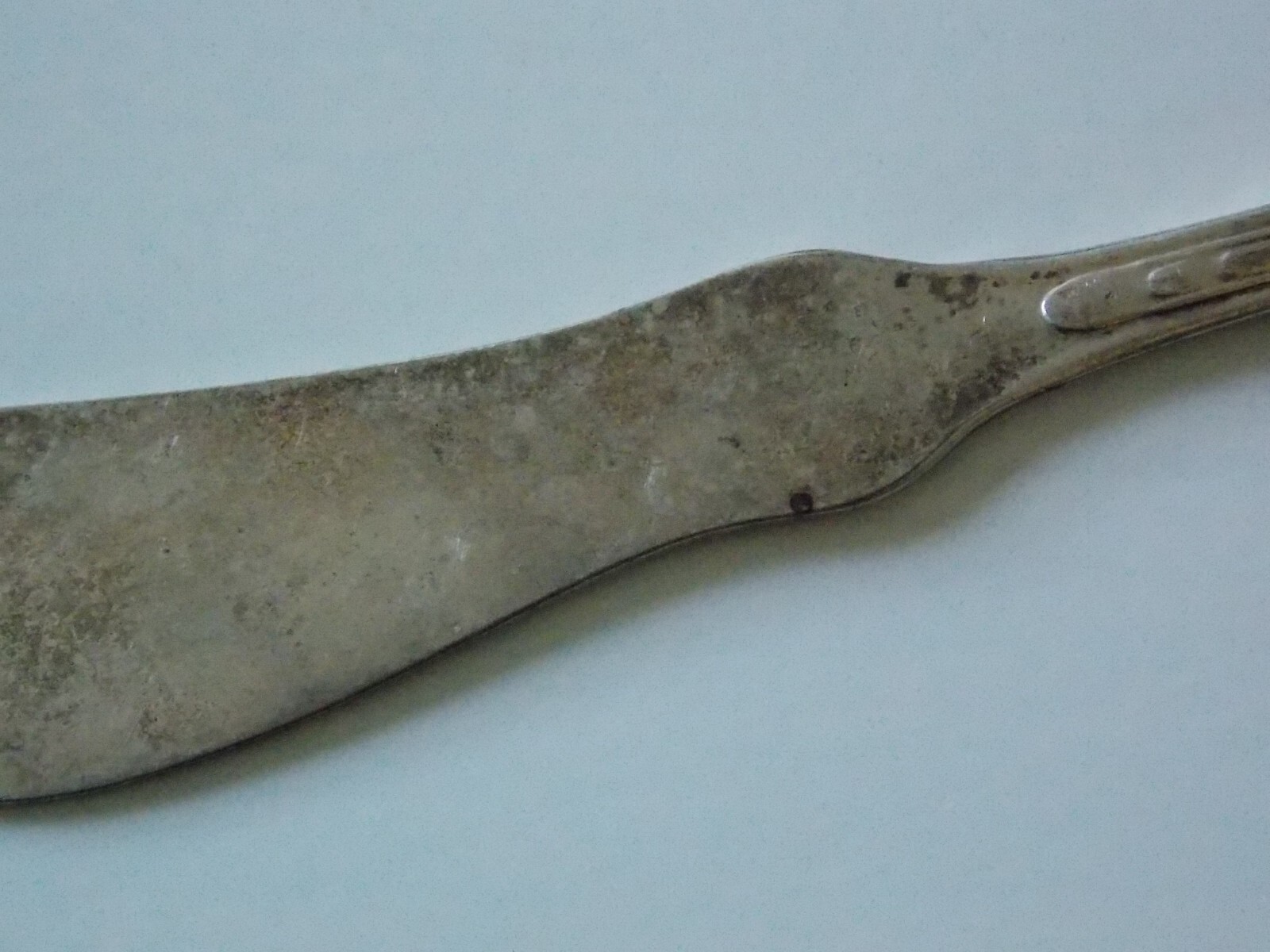 1937 Lynnbrook Pattern Butter Knife Racebrook Silverplate