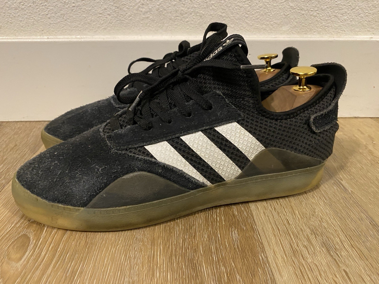 adidas 3st.001 Black Low Top Skateboarding Shoes Men's US 9.5 Medium Width