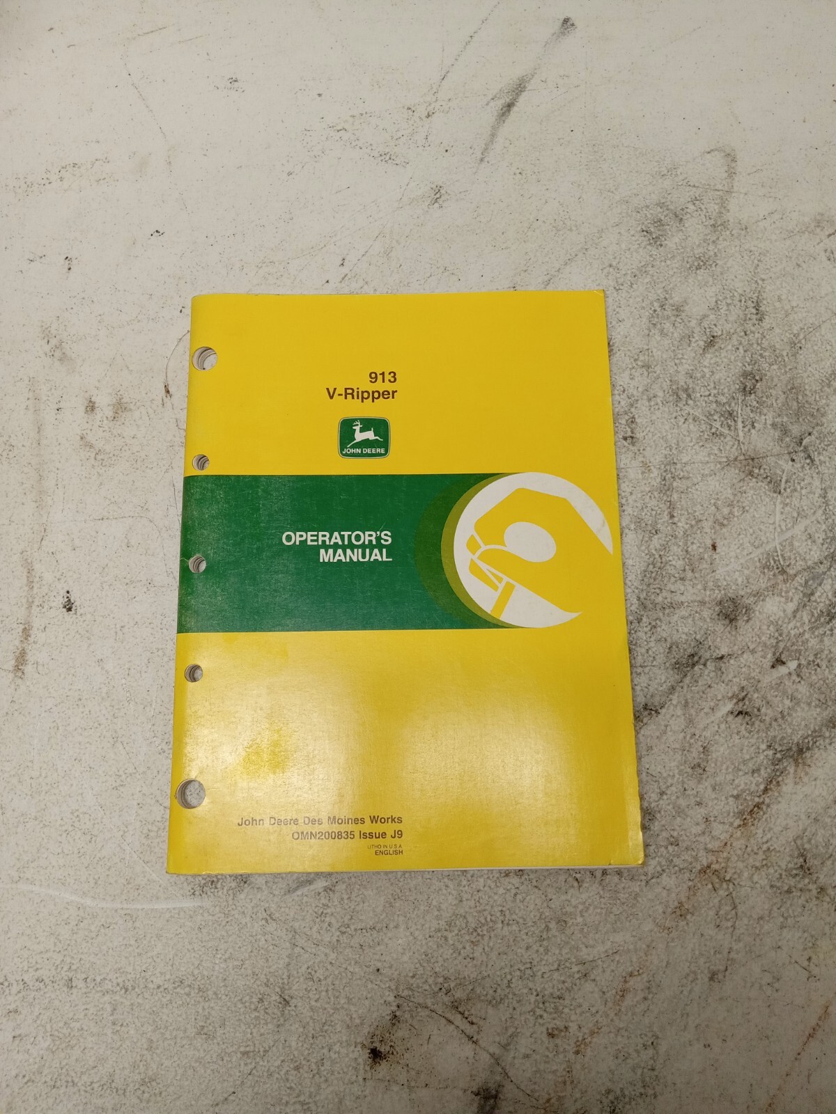 John Deere 913 V-Ripper Operators Manual, OMN200835