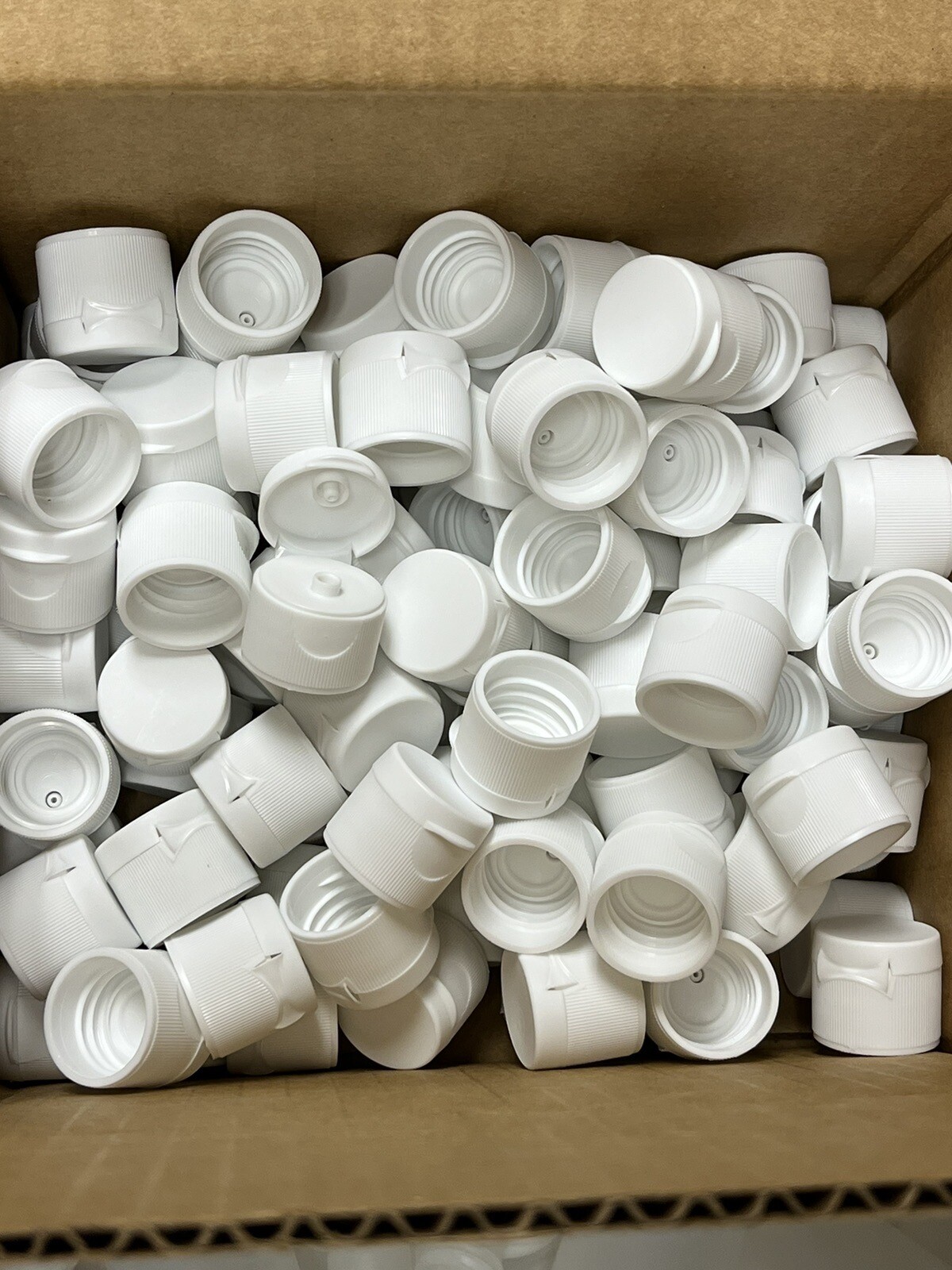 50 pack- 2oz (60mL) Plastic Boston Round Squeeze Bottles (With Caps) GOOD QUALIT