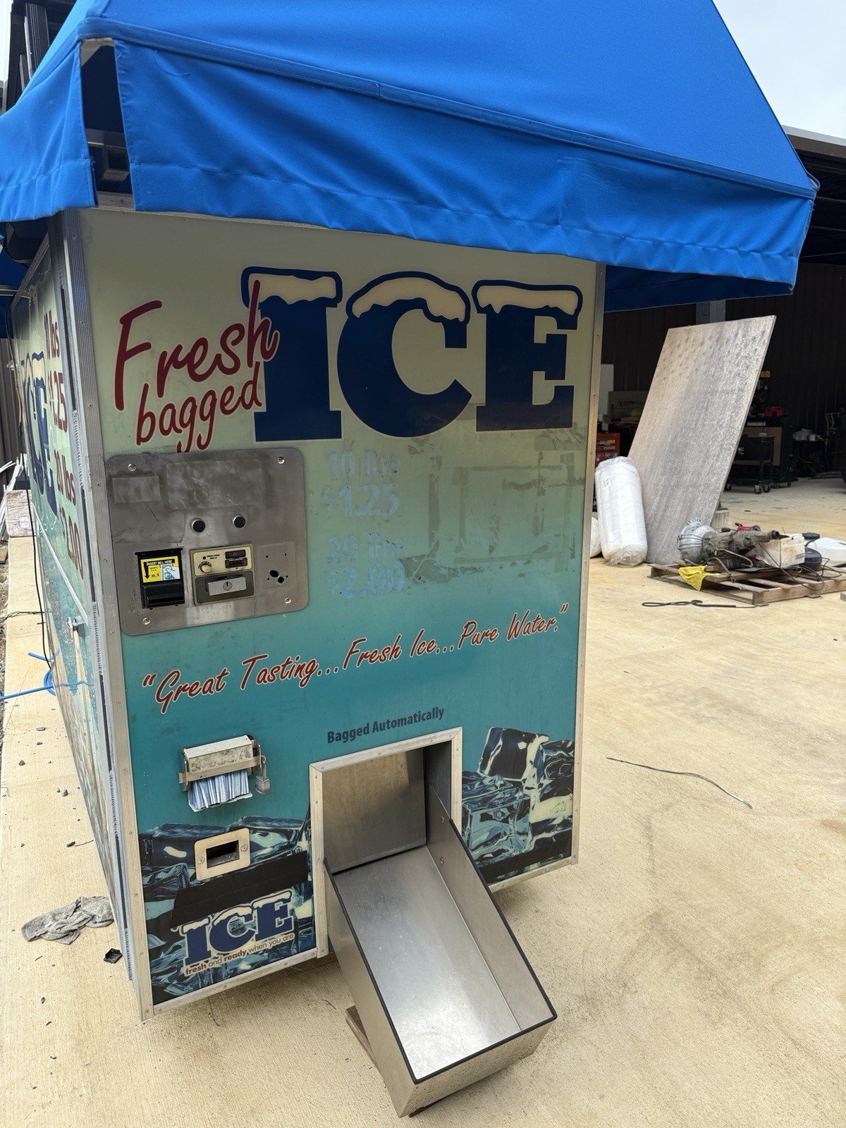 Kooler Ice Vending Machine