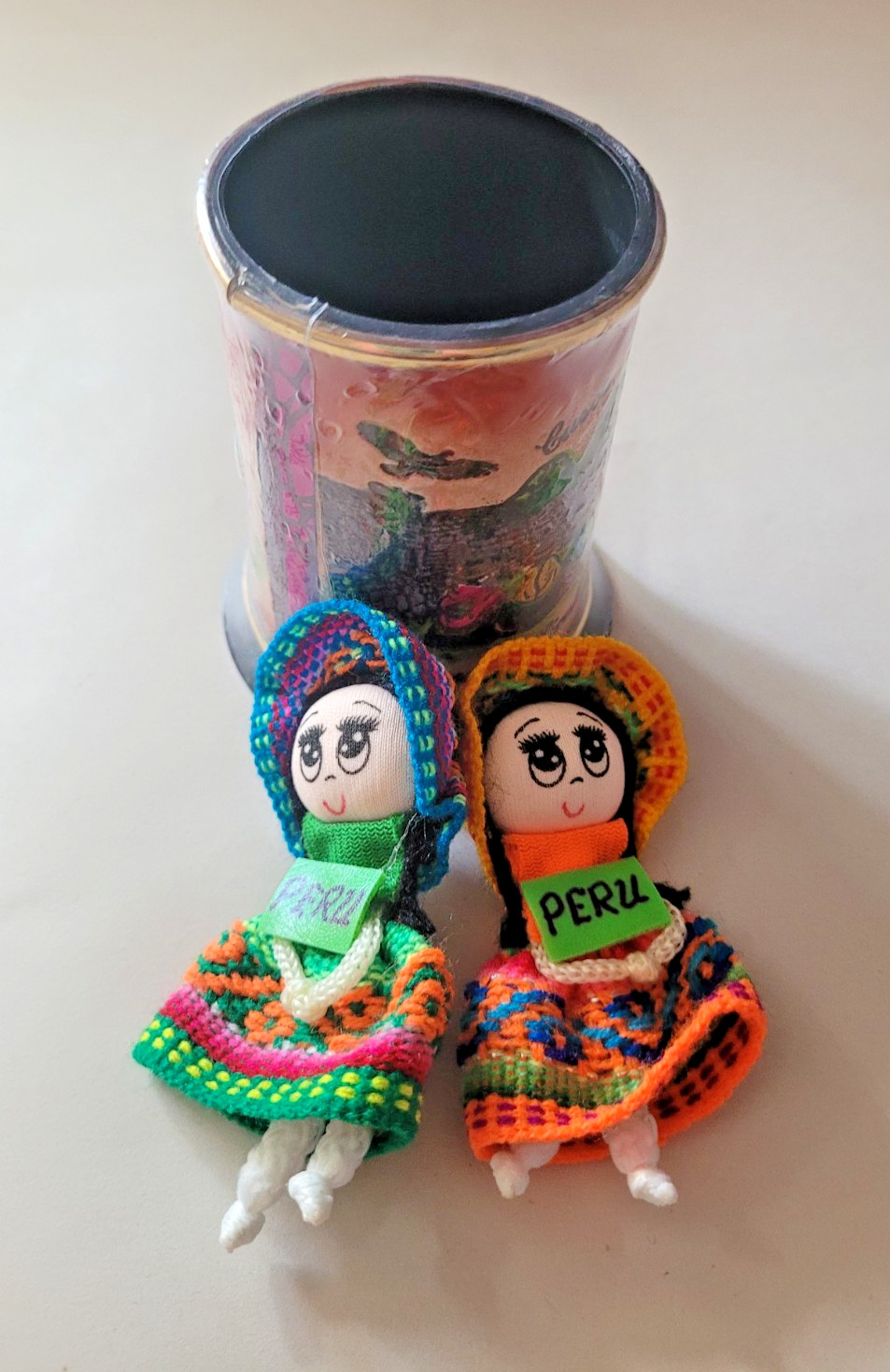 EUC Cute Plastic Souvenir Cup Machu Picchu Peru Chismosas Dolls