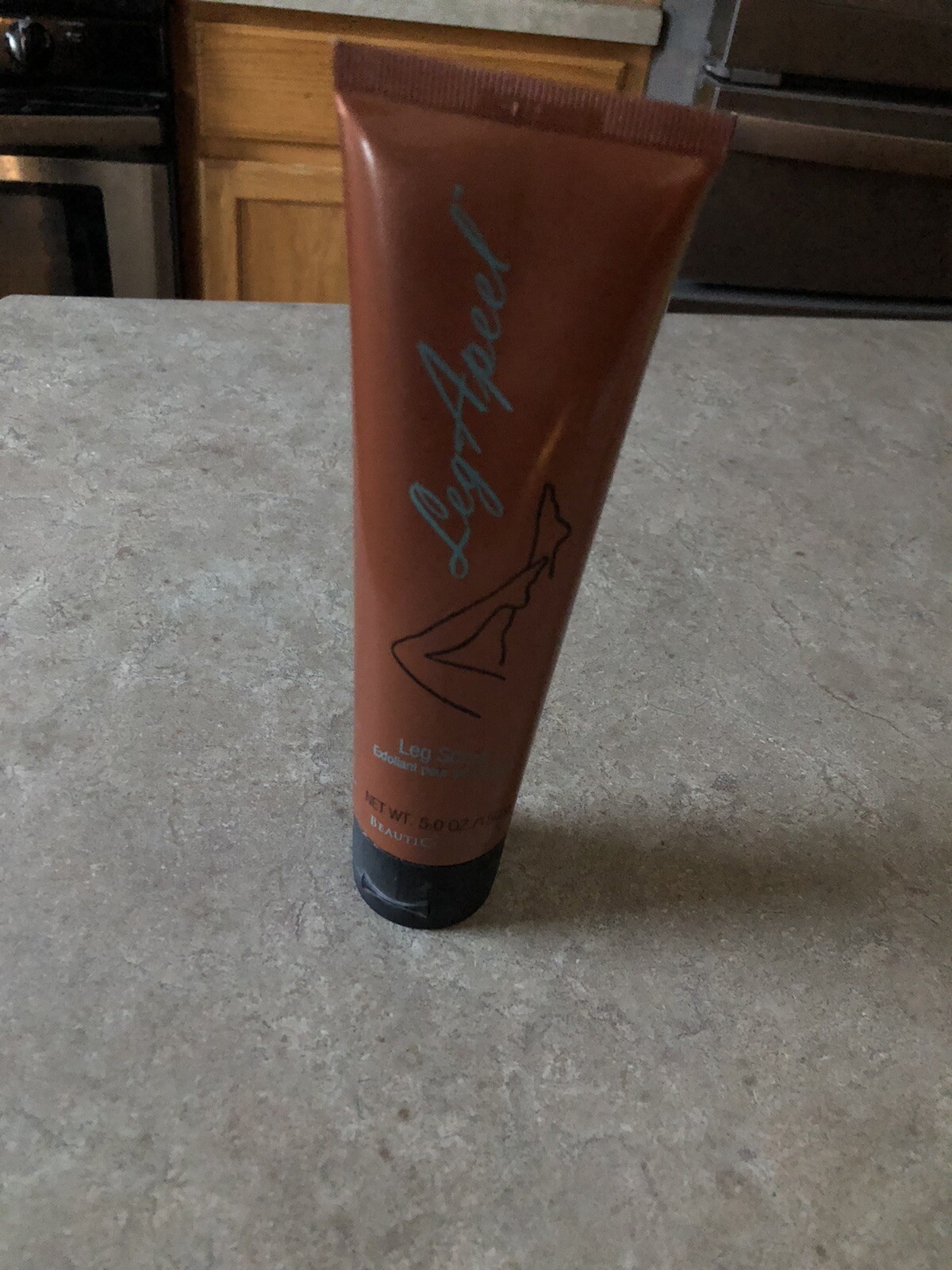 BeautiControl Leg Apeel Leg Scrub 5 oz NEW! Sealed!