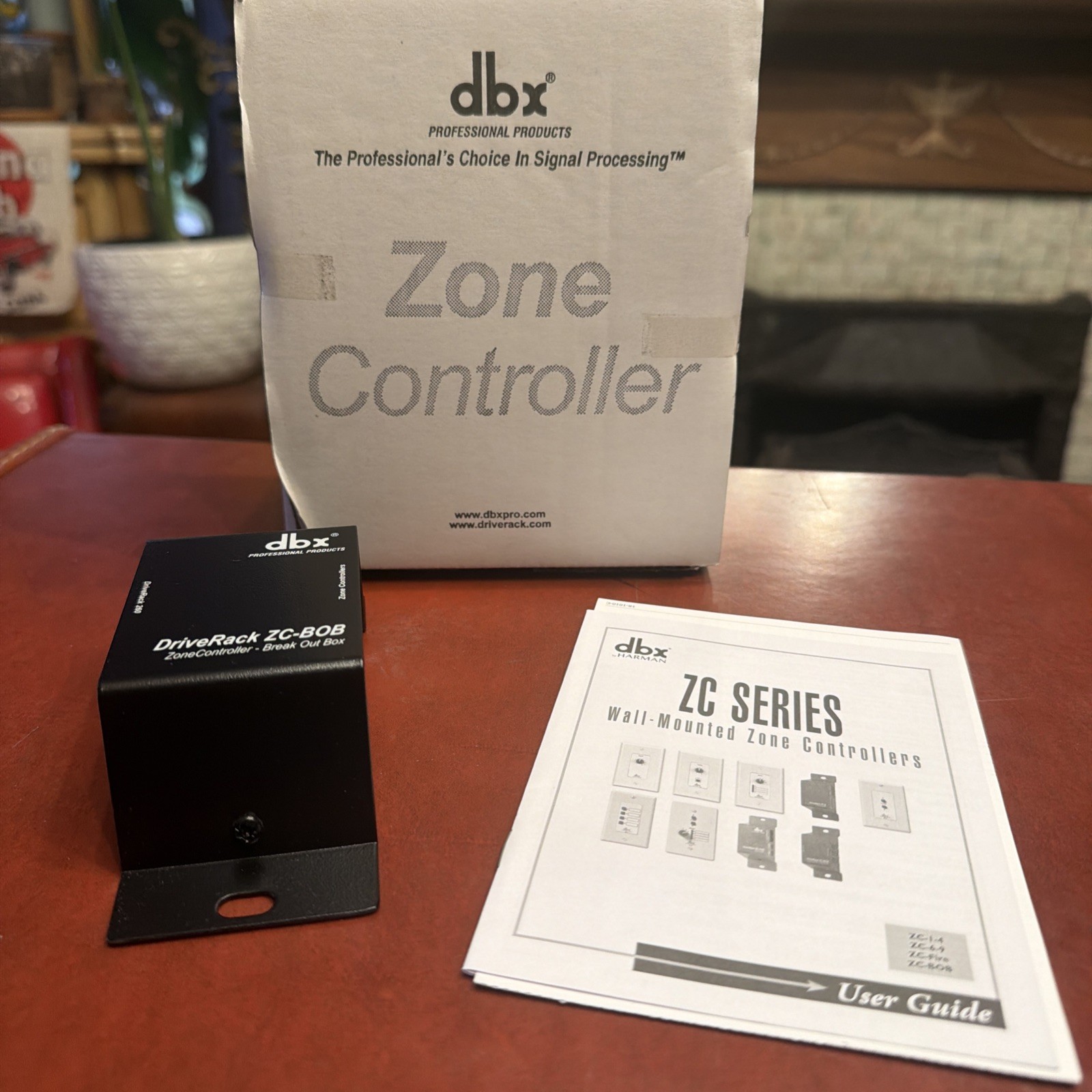 dbx ZC-BOB Wall-Mounted Breakout Box - Zone Controller