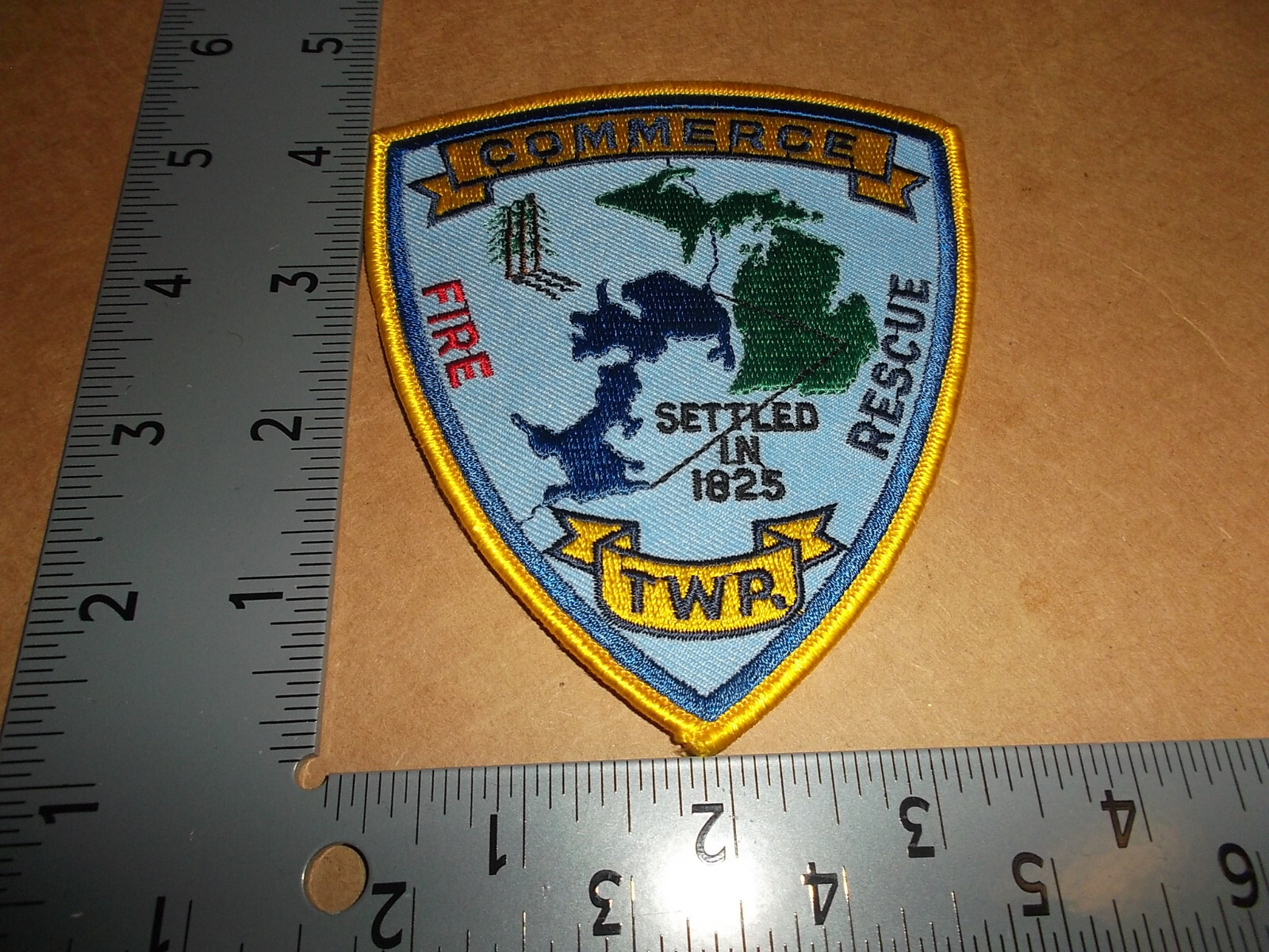 Commerce Township Fire & Rescue Yellow Border EMS Patch~Michigan~MI~Brand New~