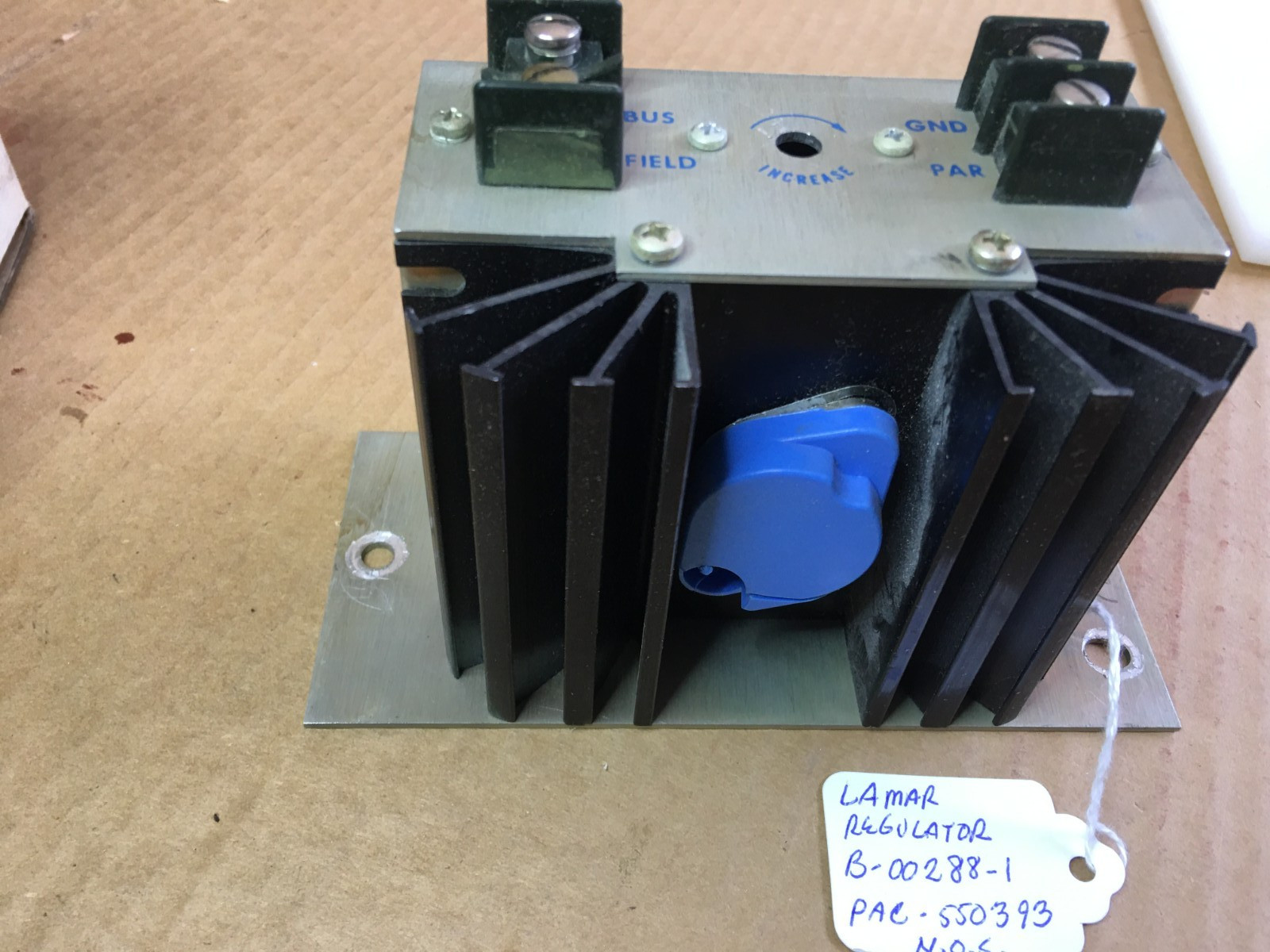 Aircraft Lamar Regulator Broken Battery Cover B-00288-1 Untested