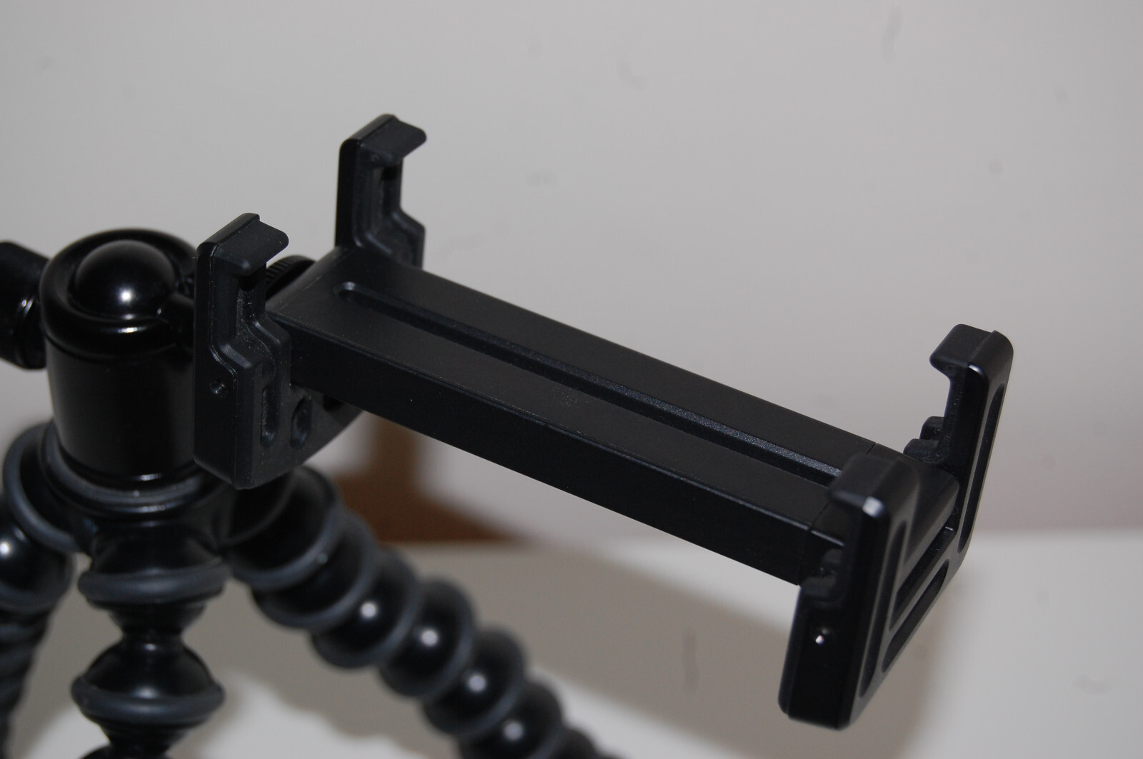 JOBY GripTight GorillaPod Stand with mount for small tablets pre-owned