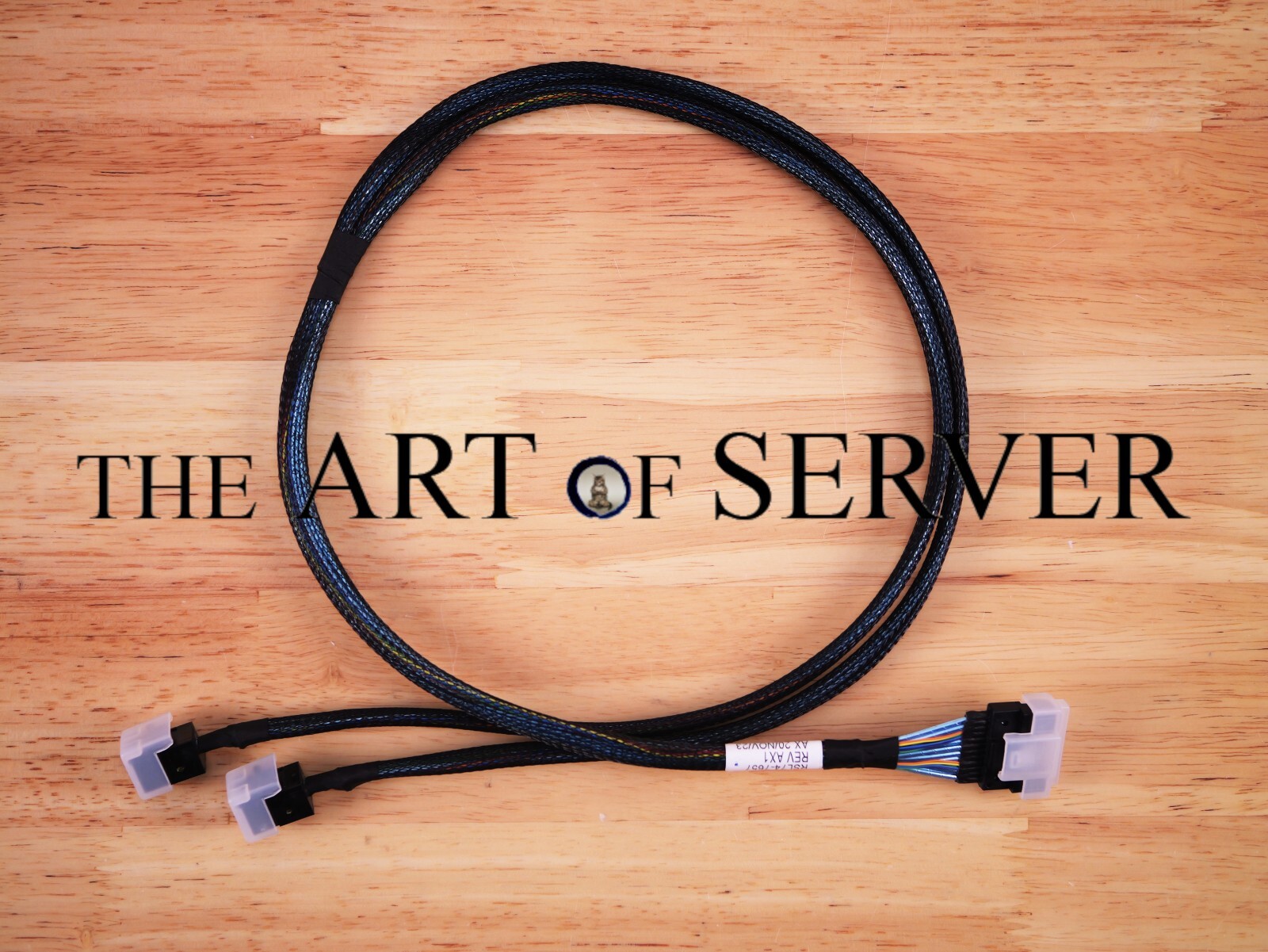 SlimSAS SFF-8654 8i to 2x MiniSAS HD SFF-8643 cable 80cm [CBL-A0054L-01]