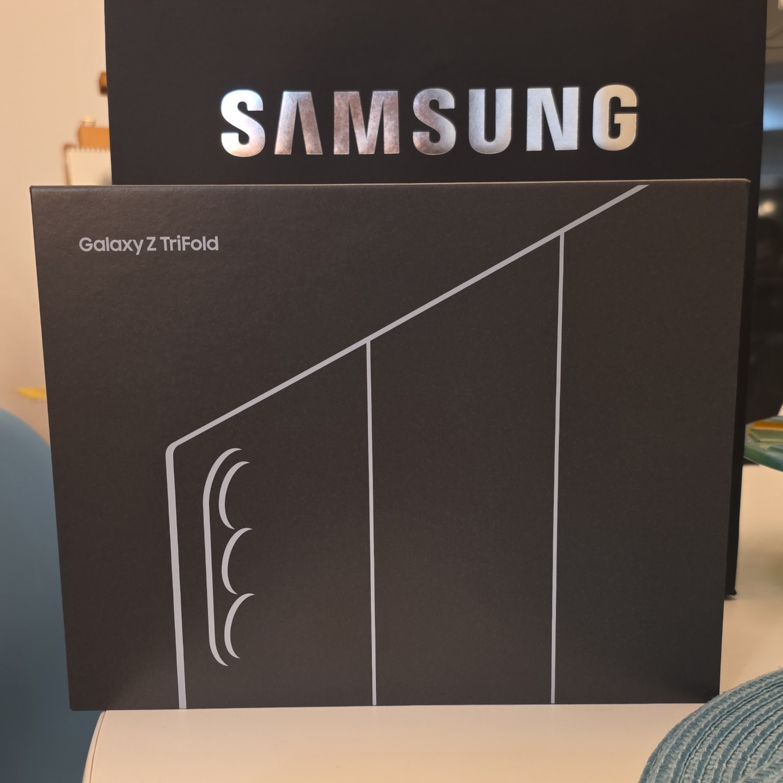 Samsung Galaxy Z TriFold 512GB Crafted Black