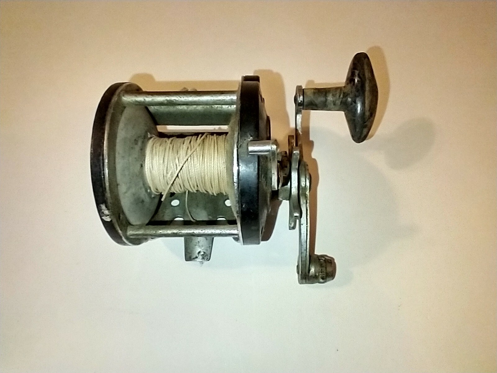 Vintage Imperial Fishing Reel Ocean City Mfg. Co Philadelphia