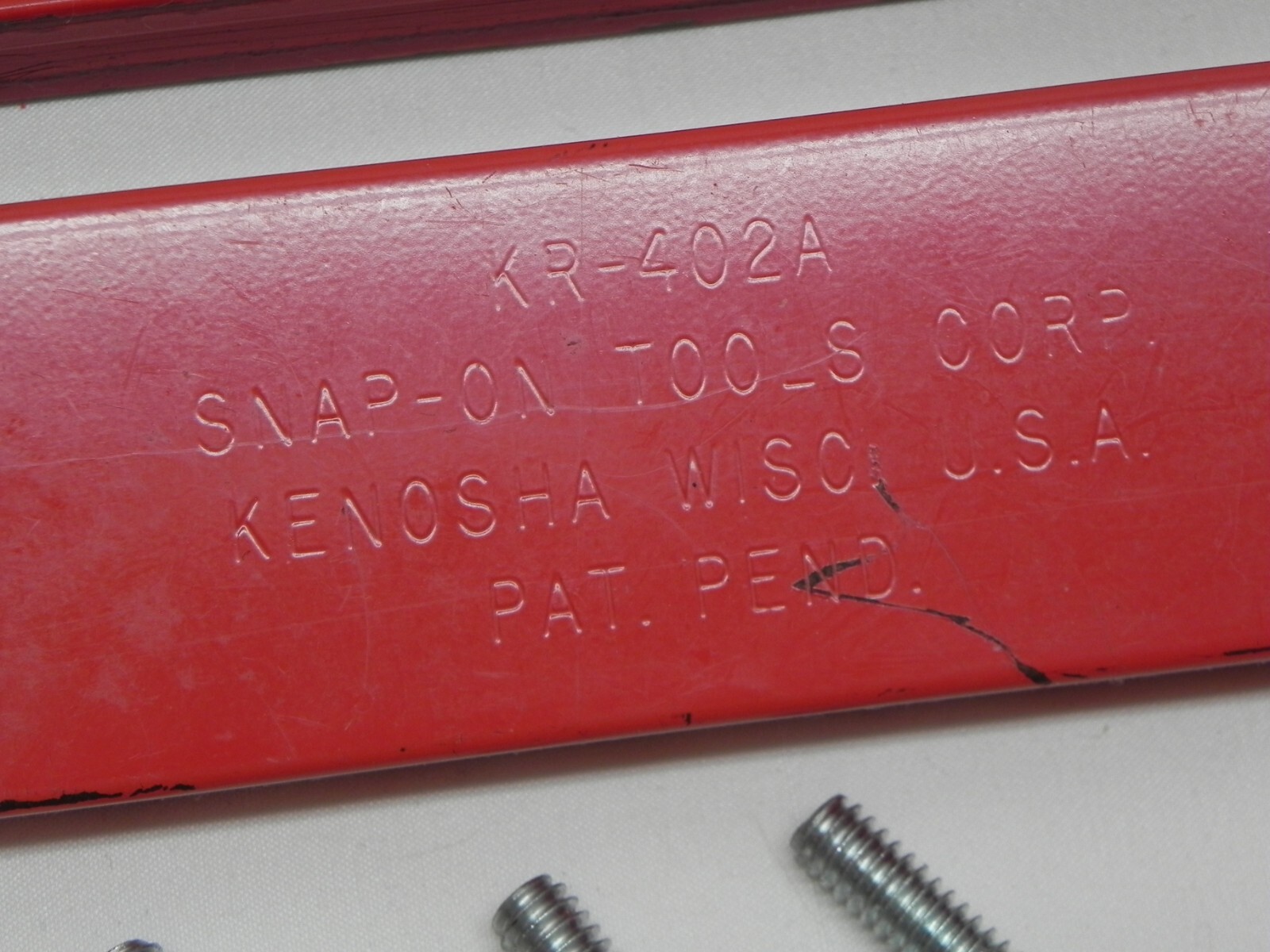Snap-on Vintage KR-402A Tool Box Handle Roll Cab Handle Red Original End Caps