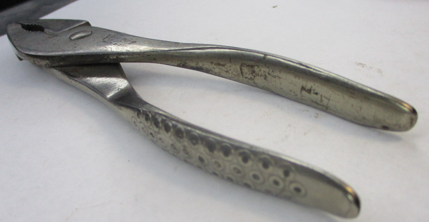 Vacuum Grip No. 137 7.5" Long Slip Joint Pliers w/ Side Cutter USA
