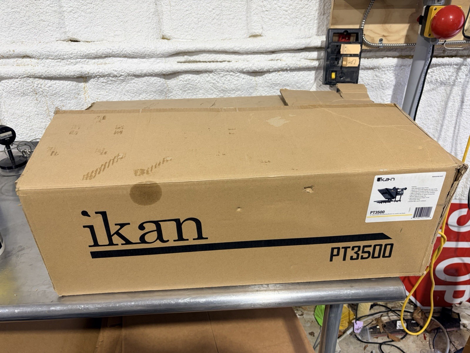 ikan PT3500 15" Rod Mounted Teleprompter for Location and Studio