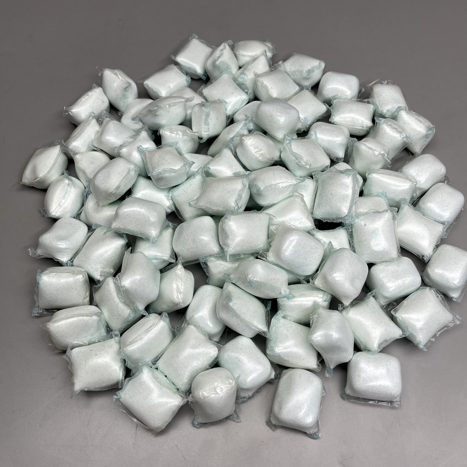 WATER FLAKES Stearns Bug Blitzer in Premeasured Packets 90 x 0.5 oz. Packets (Ne