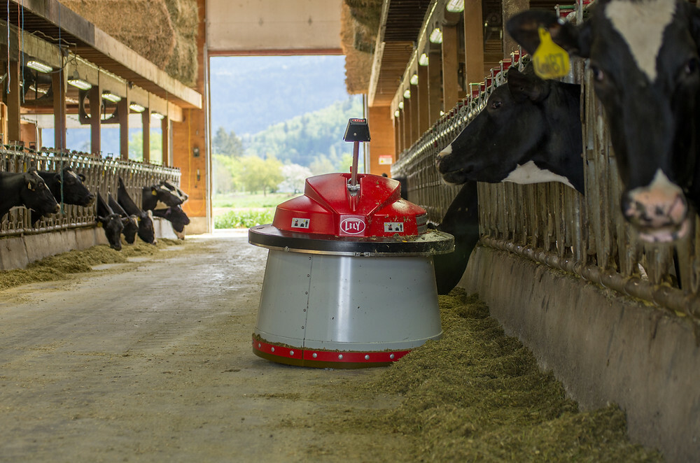 Lely Juno Solid Rubber Tires