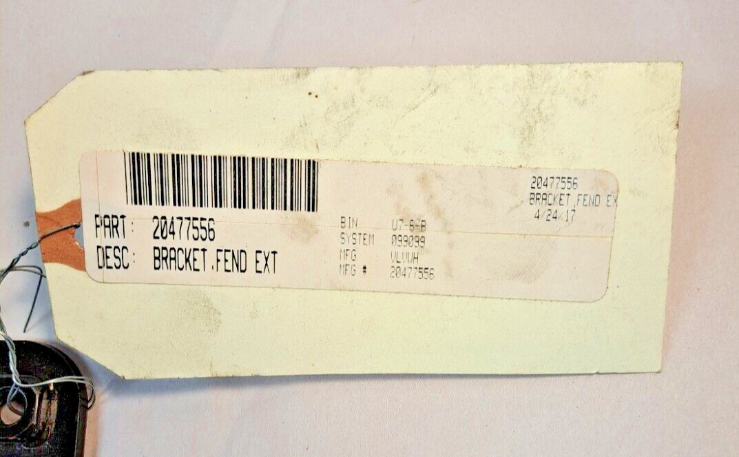 OEM VOLVO 20477556 FEND EXT BRACKET
