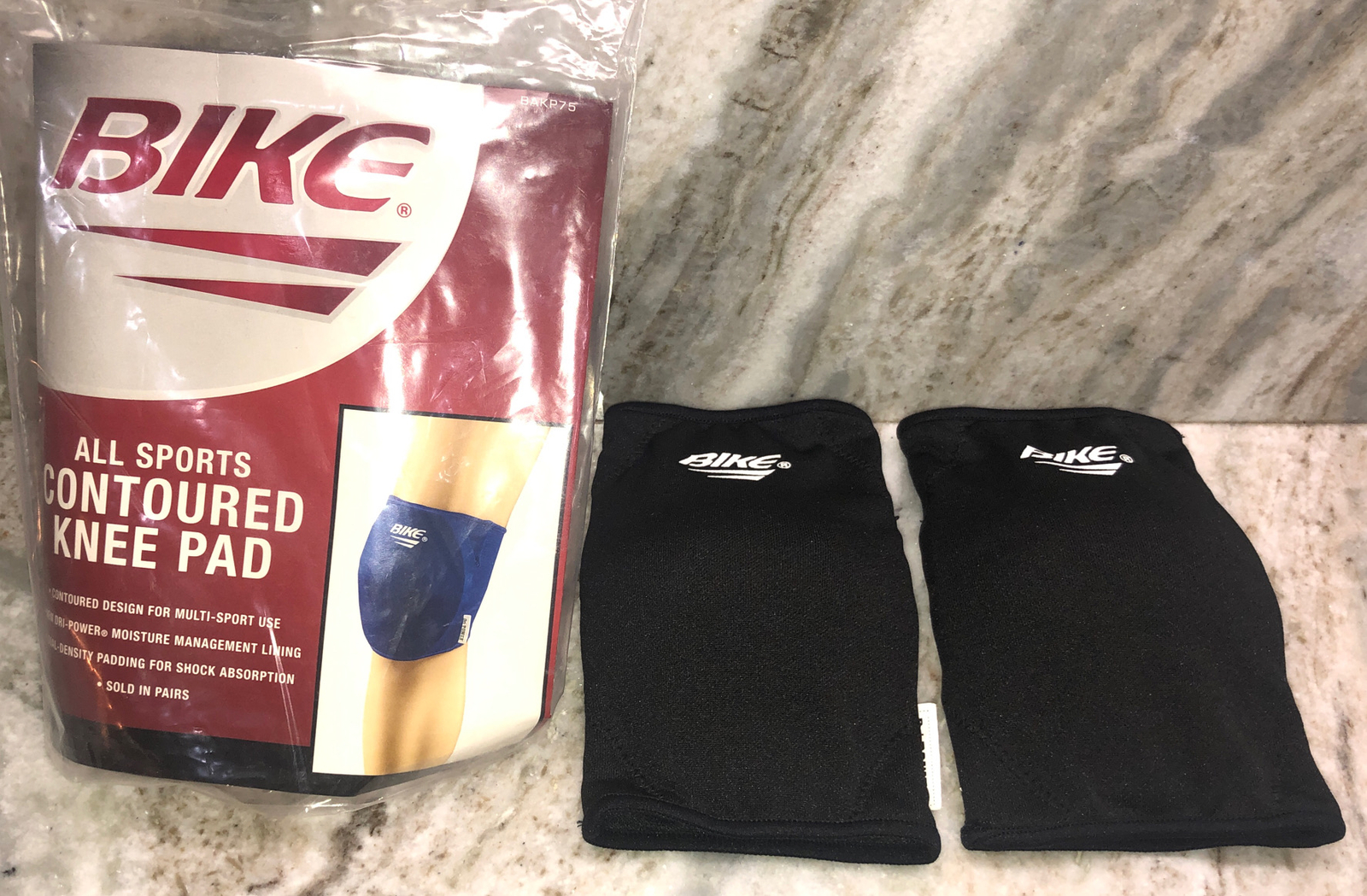BIKE BAKP75 X-SMALL All Sports Contoured Knee Pads Black Size 10-13”-NEW-SHIP24H