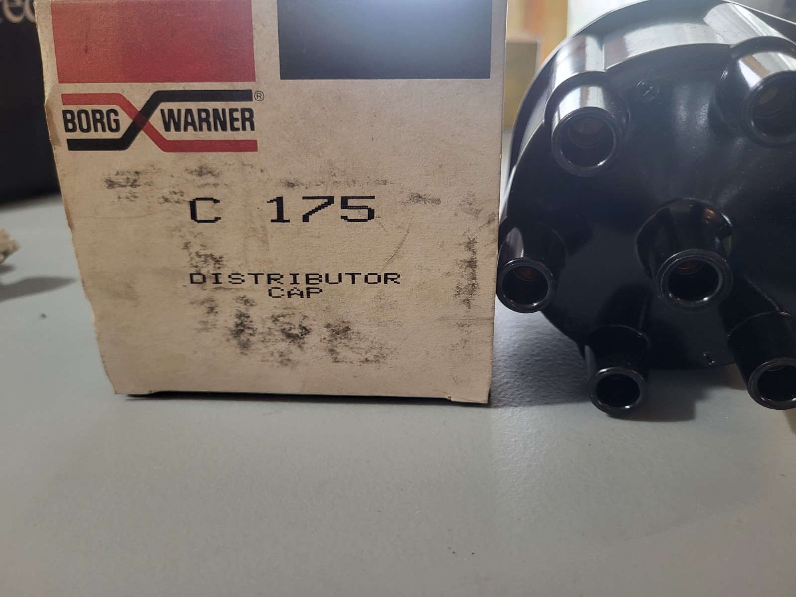 Borg Warner C-175 Distributor Cap NOS 6 Cylinder GM Buick brass contacts