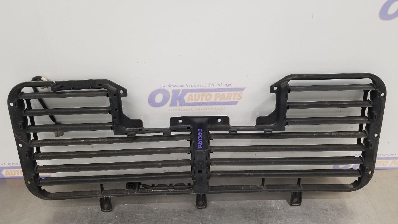 18 CHEVY SILVERADO 1500 5.3L AIR SHUTTER ASSEMBLY