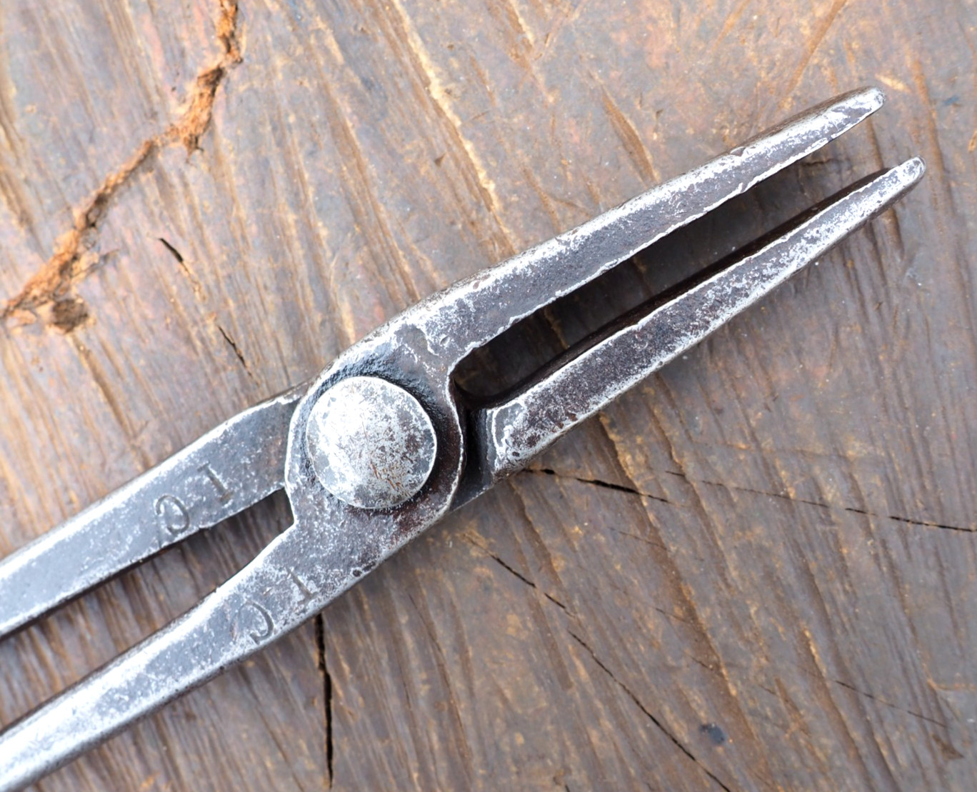 STOUT 1/4" - 3/8" FLAT STOCK PICK-UP BLACKSMITH ANVIL FORGING TONGS KNIFE BLADE