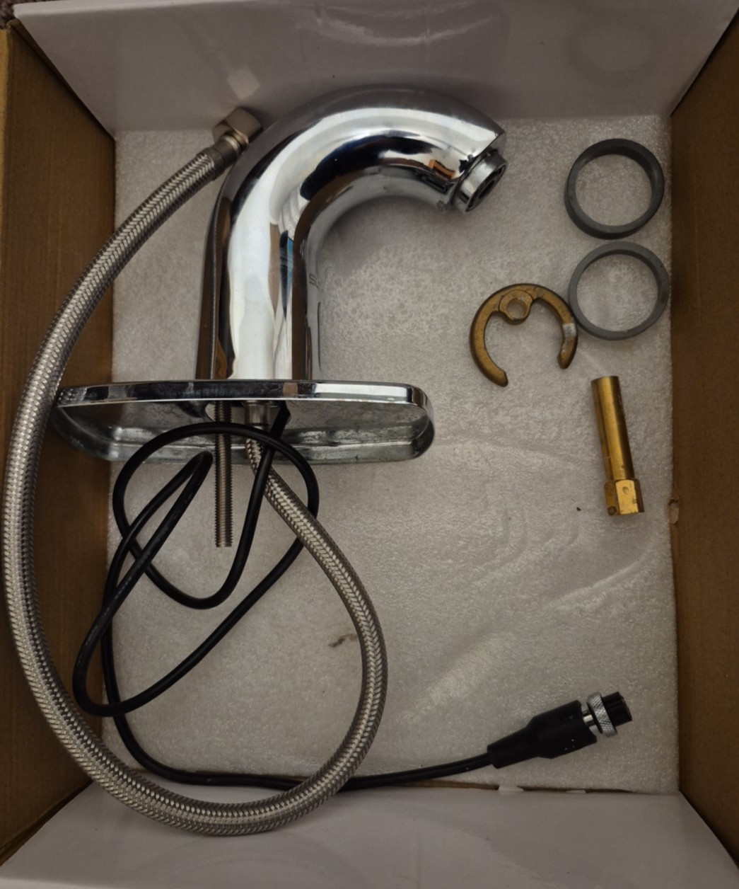 SLOAN SF2150 Bathroom Touchless Faucet 0.5 GPM, Deck Mount, 6-pin connector
