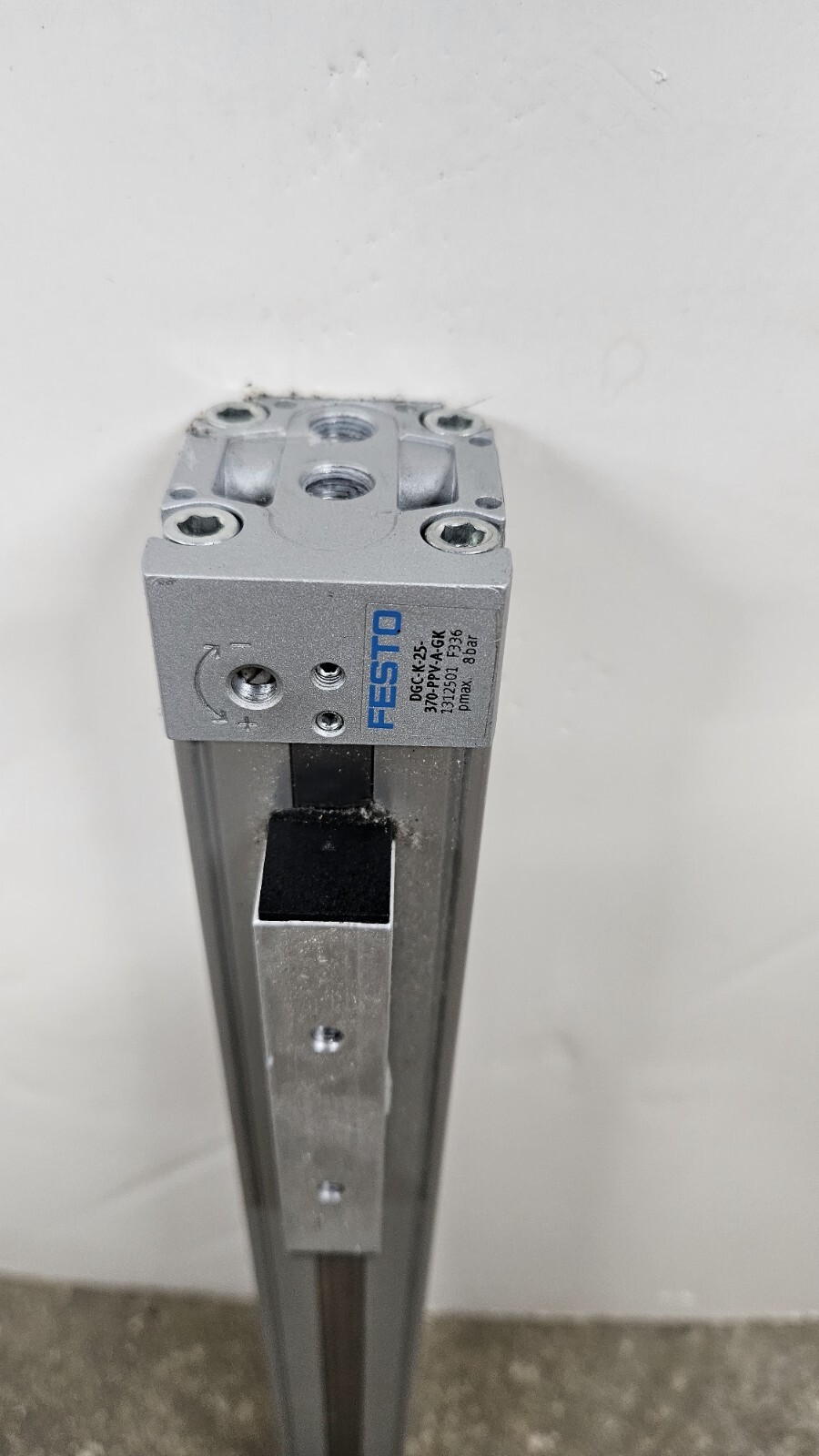 Festo Linear Drive DCG-K-25-370-PPV-A-GK