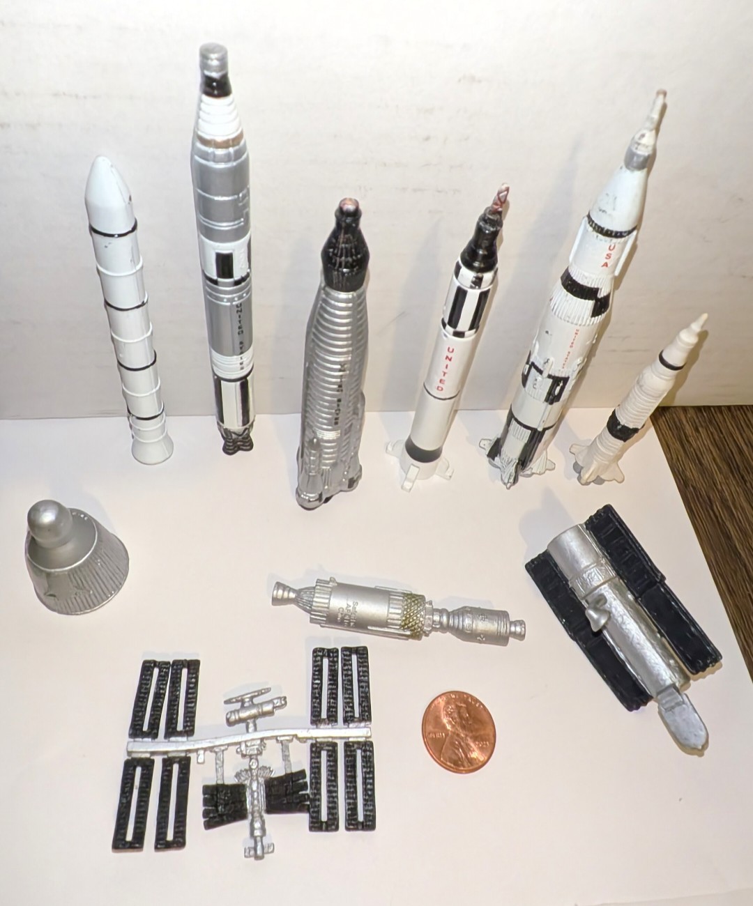 Safari Ltd NASA Space Rocket & Capsule Toob Figures Lot of 10 Miniatures
